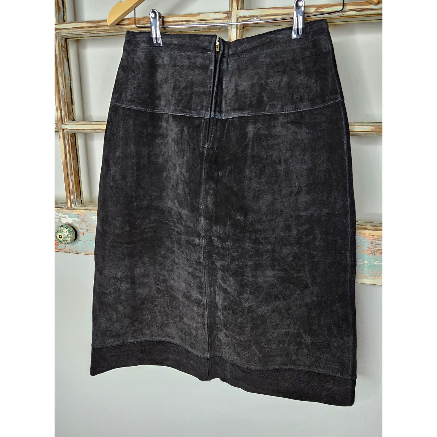 Vintage Bernardo Black Suede Leather Midi Skirt Ladies size Small