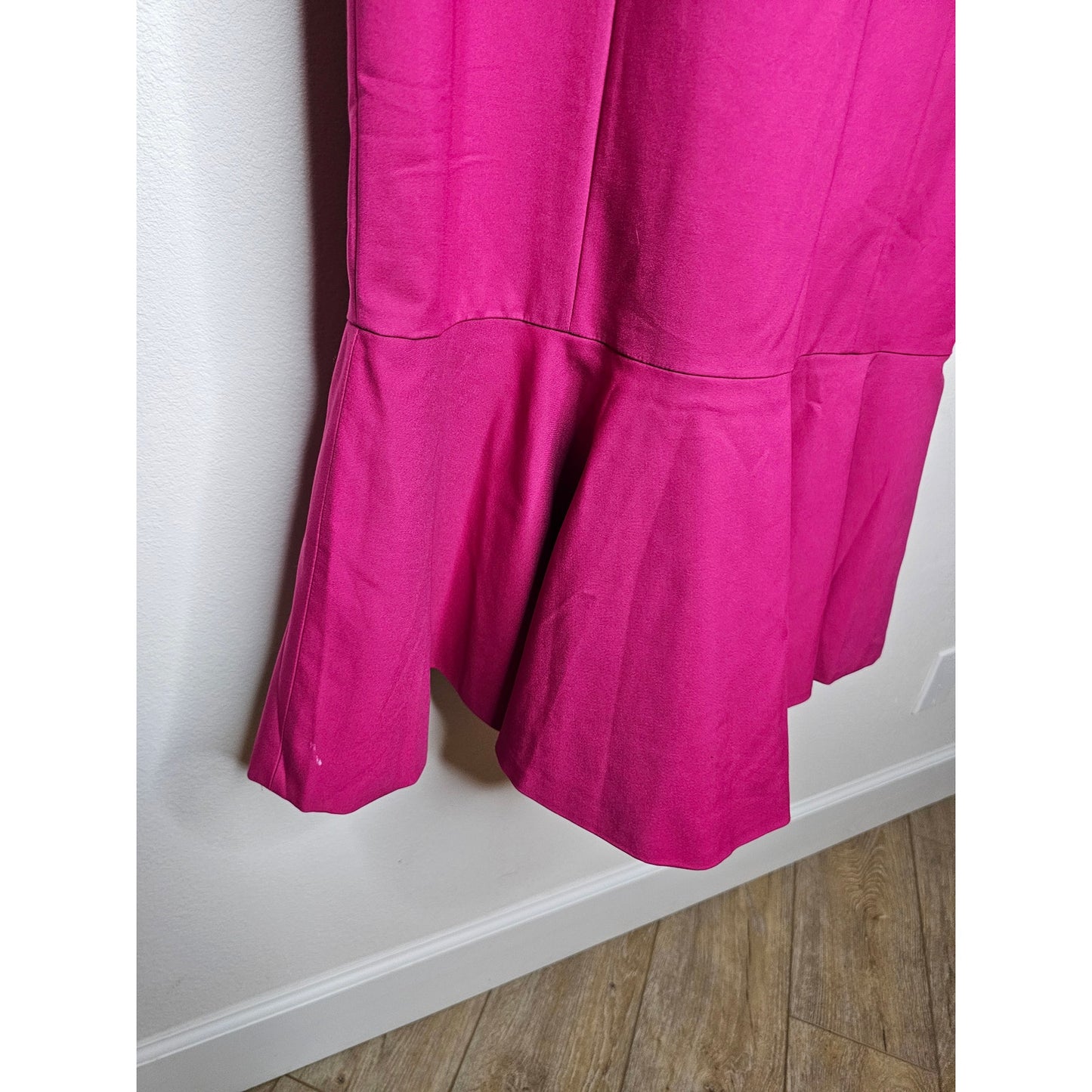 NWT Christian Siriano Magenta Midi Dress with Ruffle Hem Size 14
