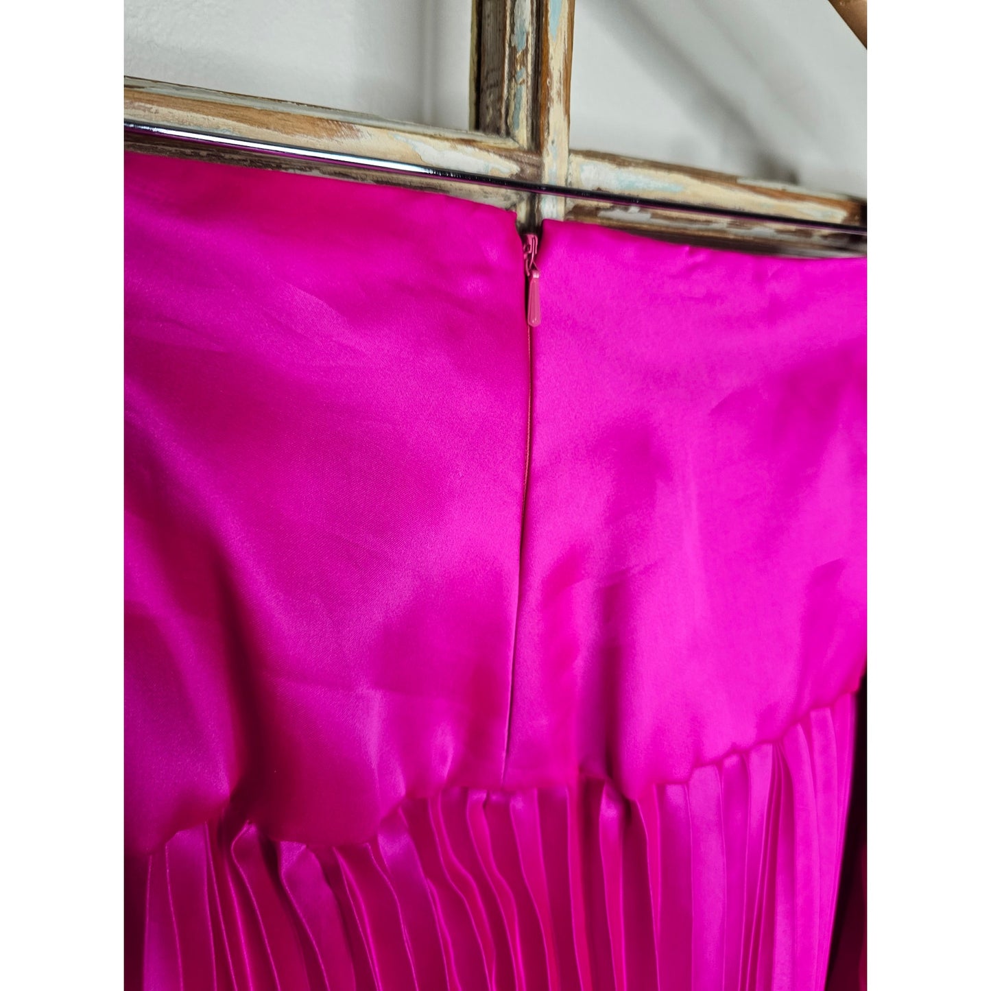 Gabriella Arango Miami Designer Two Piece Hot Pink Ladies Formal set size 3X
