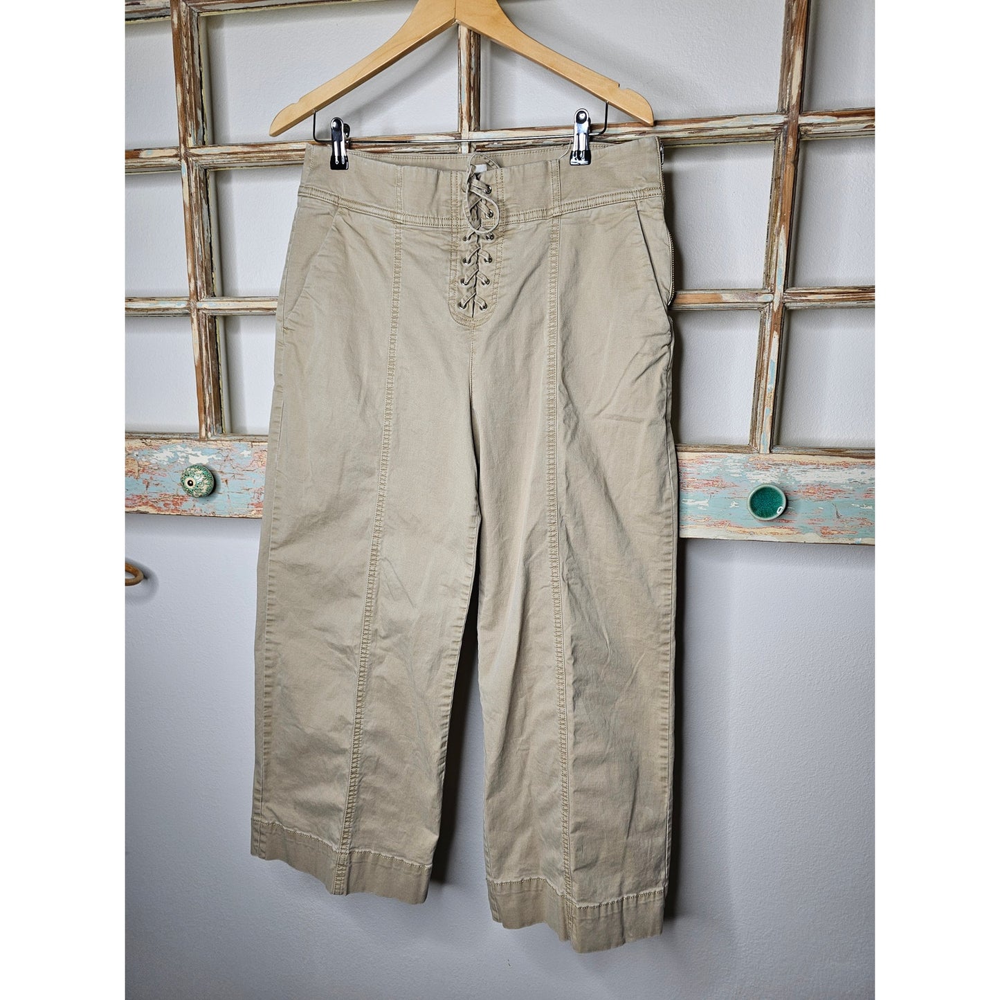 Vintage Gap Khaki Lace Up Pants Ladies size 12