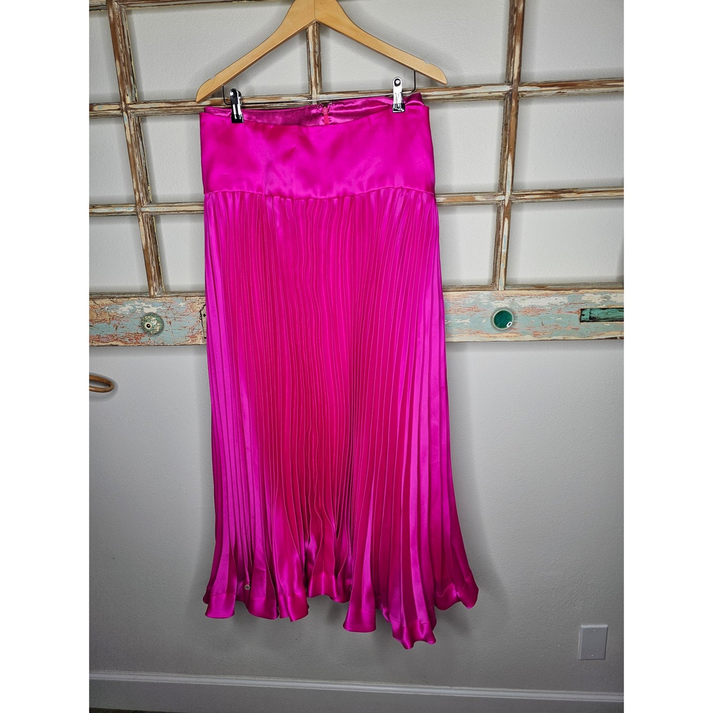 Gabriella Arango Miami Designer Two Piece Hot Pink Ladies Formal set size 3X