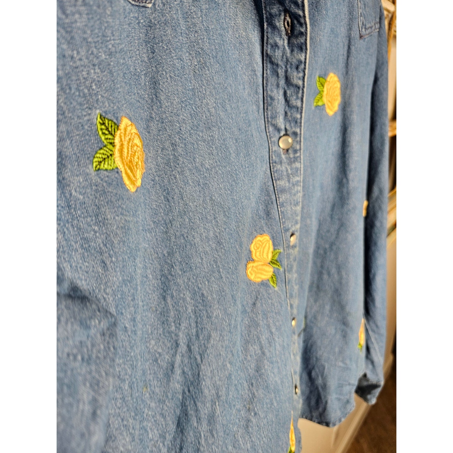 Vintage Bill Blass Denim Button Up Shirt W/ Embroidered Size Medium