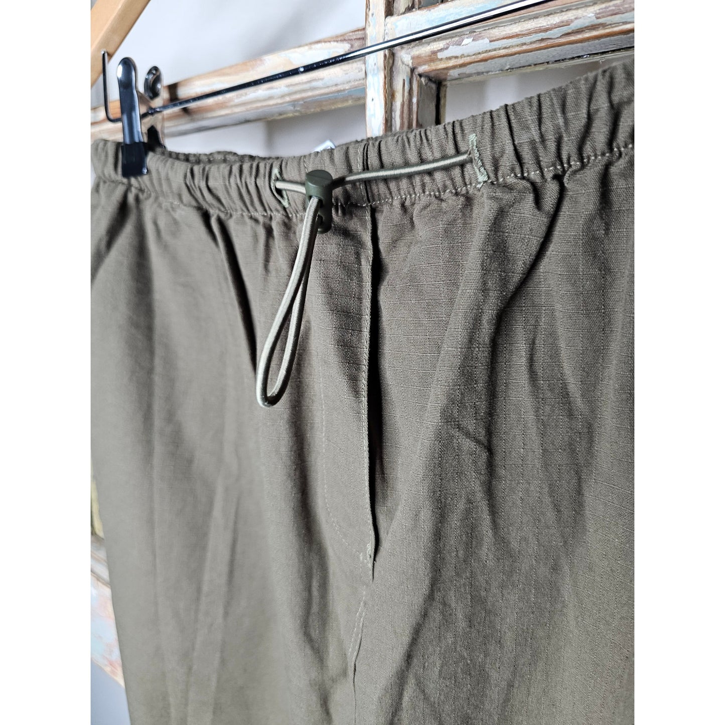NWT Khaki Midi Cargo Skirt by Pink Diamond Ladies size 10