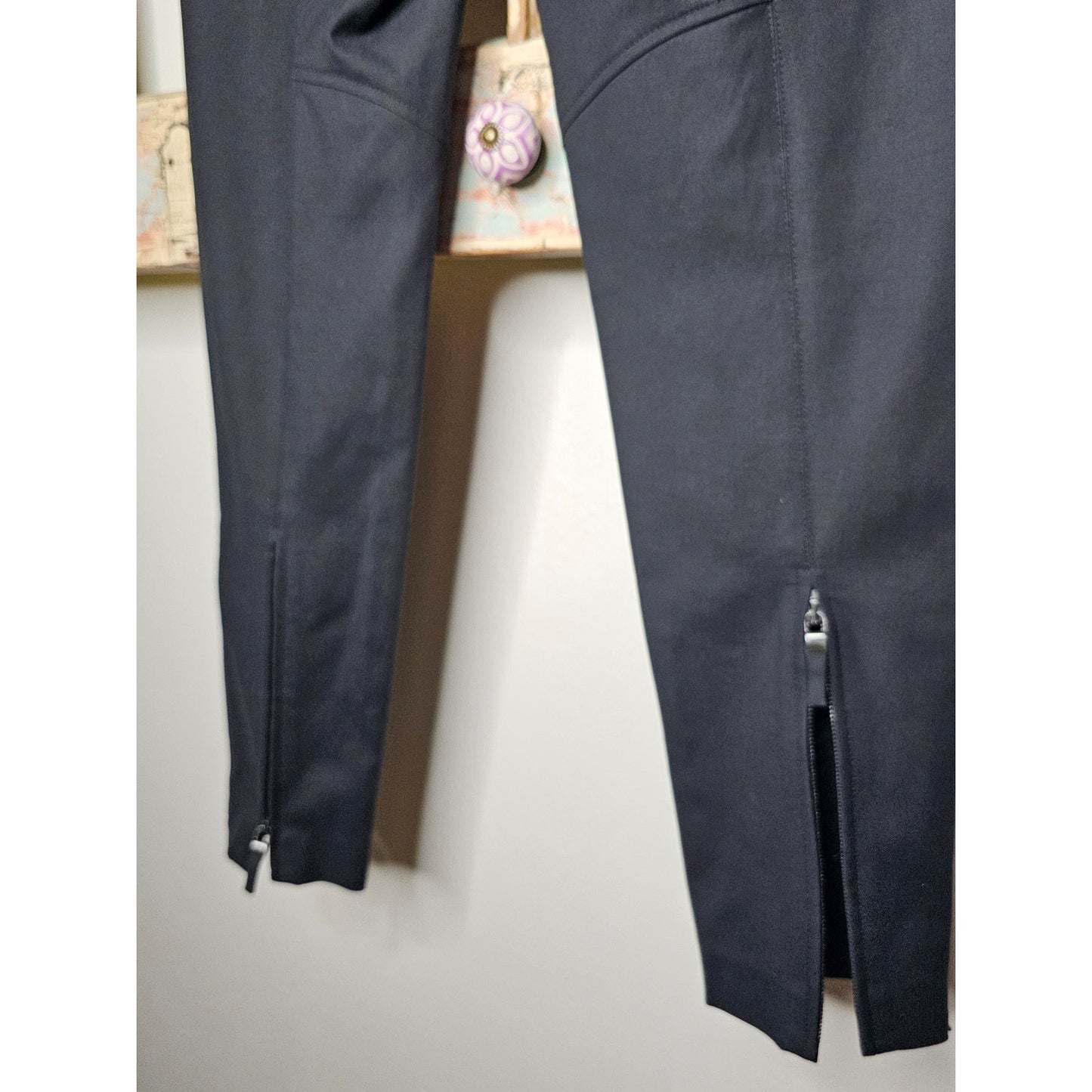 KaufmanFranco Black Midrise Pants with zipper back/side zipper size 4 /40