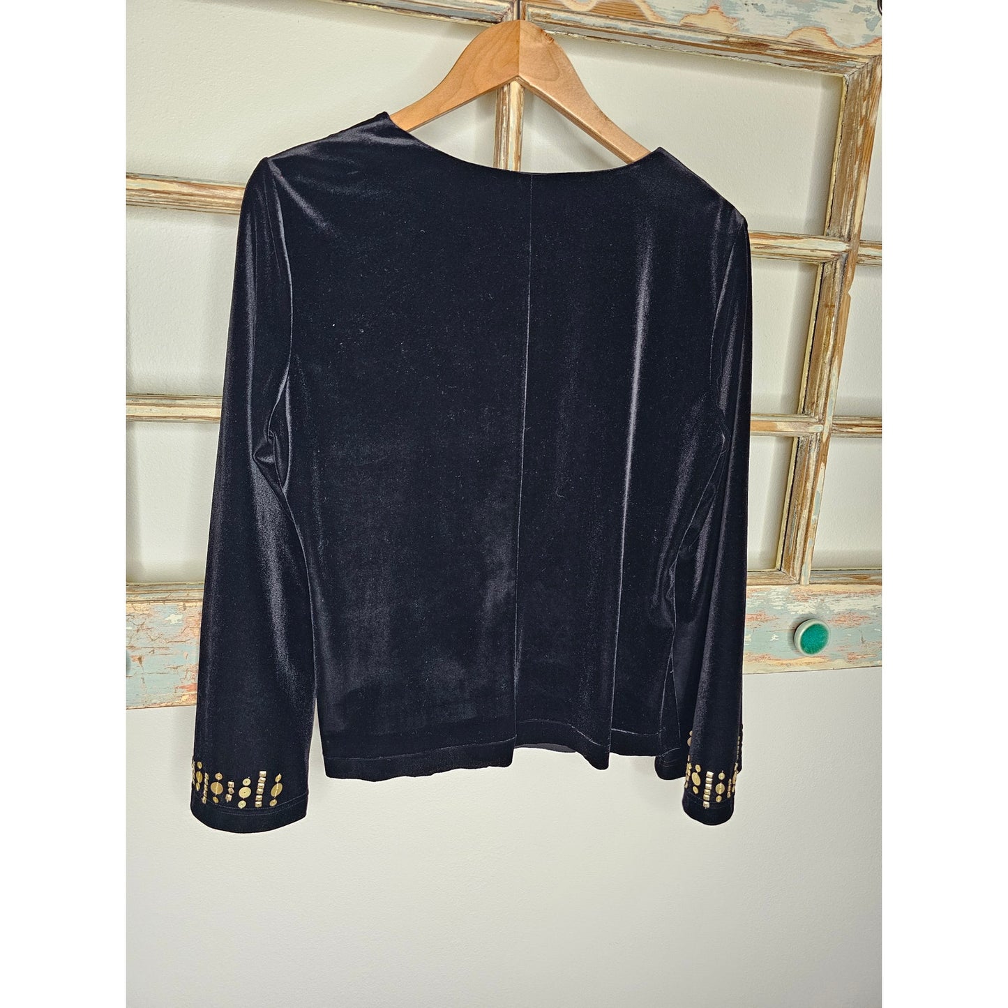 NWOT Coldwater Creek Black Velour V-Neckline Bell Sleeves Gold accents size 12