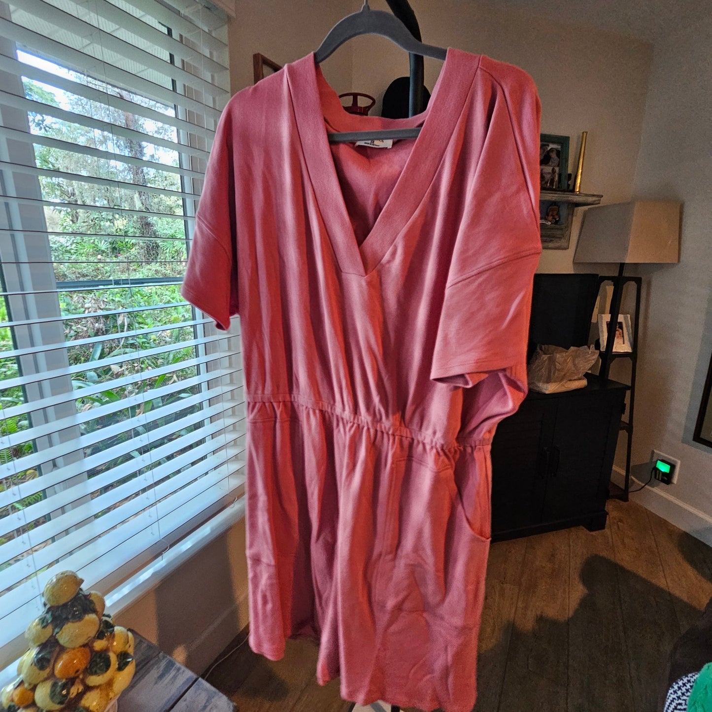 Plus Short All / Romper V-neck W/ Pockets and elastic waist 1X