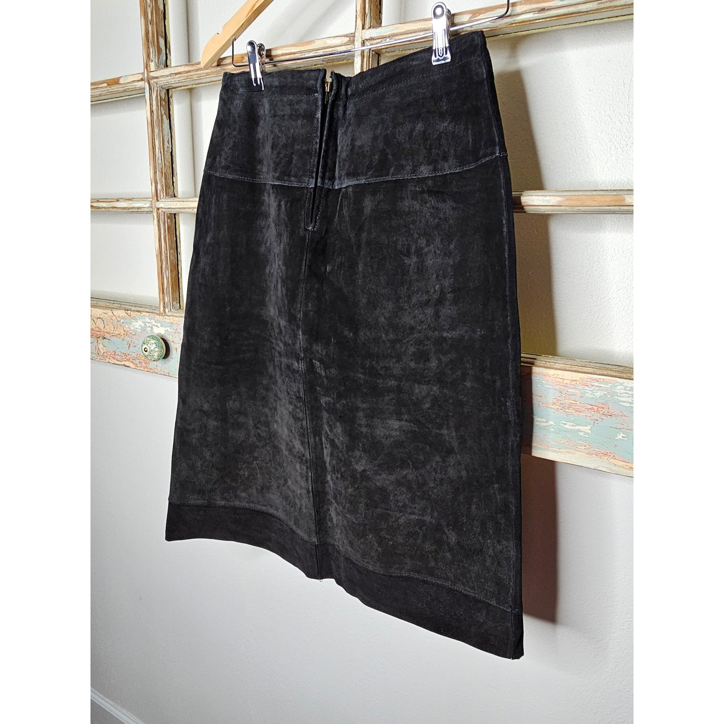 Vintage Bernardo Black Suede Leather Midi Skirt Ladies size Small