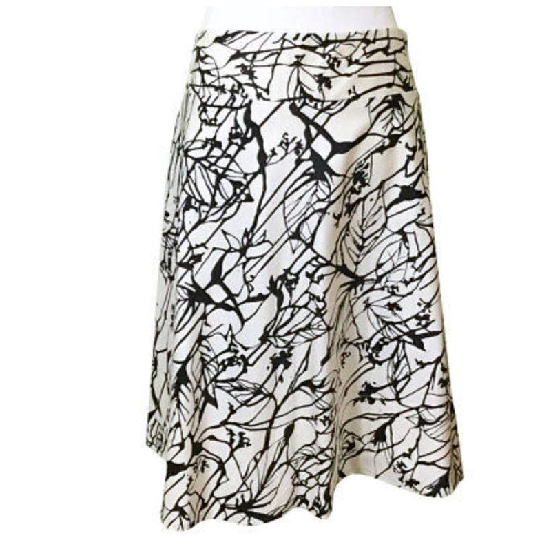 The Limited Leaf Print Skirt A Line black/White size 2