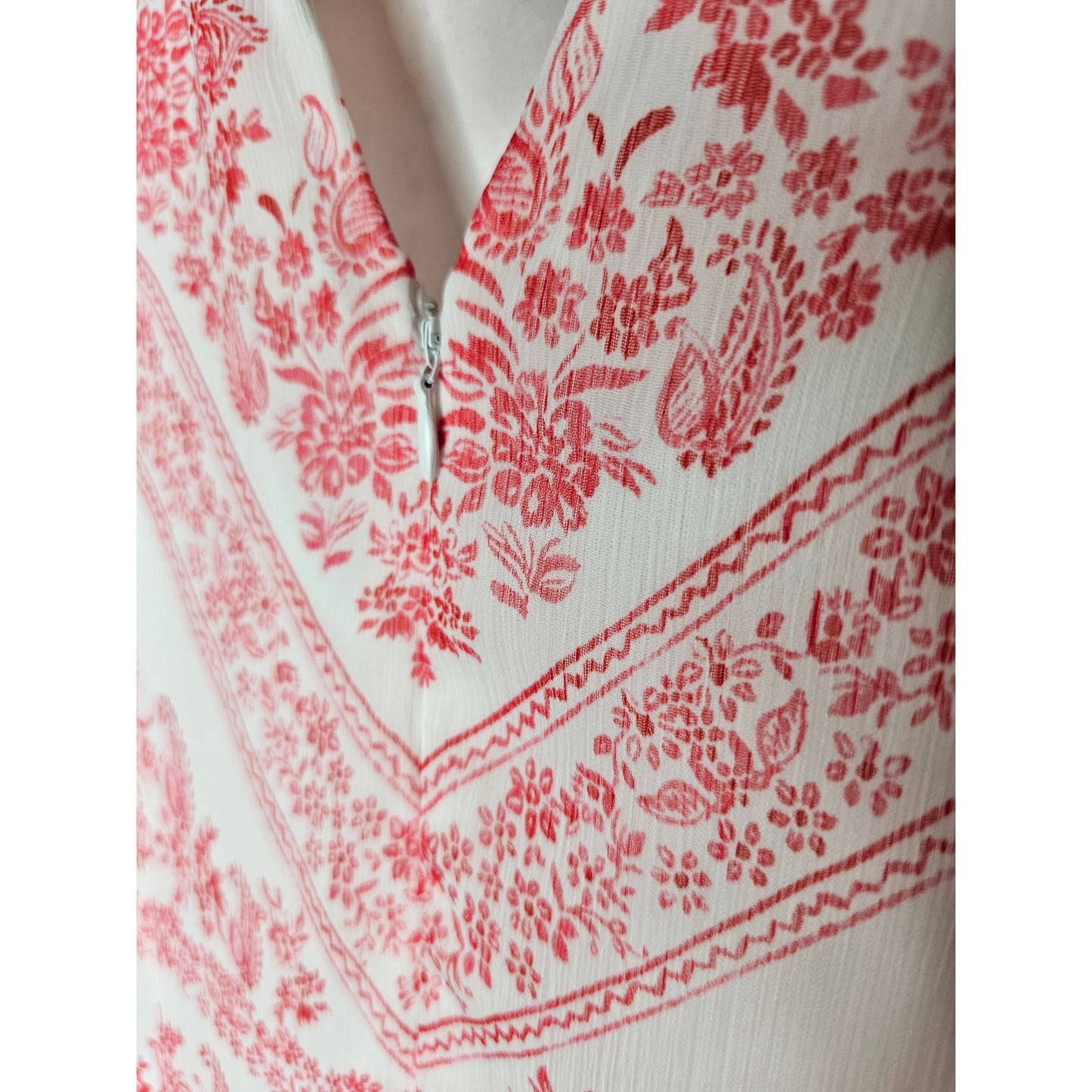 NWT Printed Mock Neck Sleeveless Babydoll Dress size 4