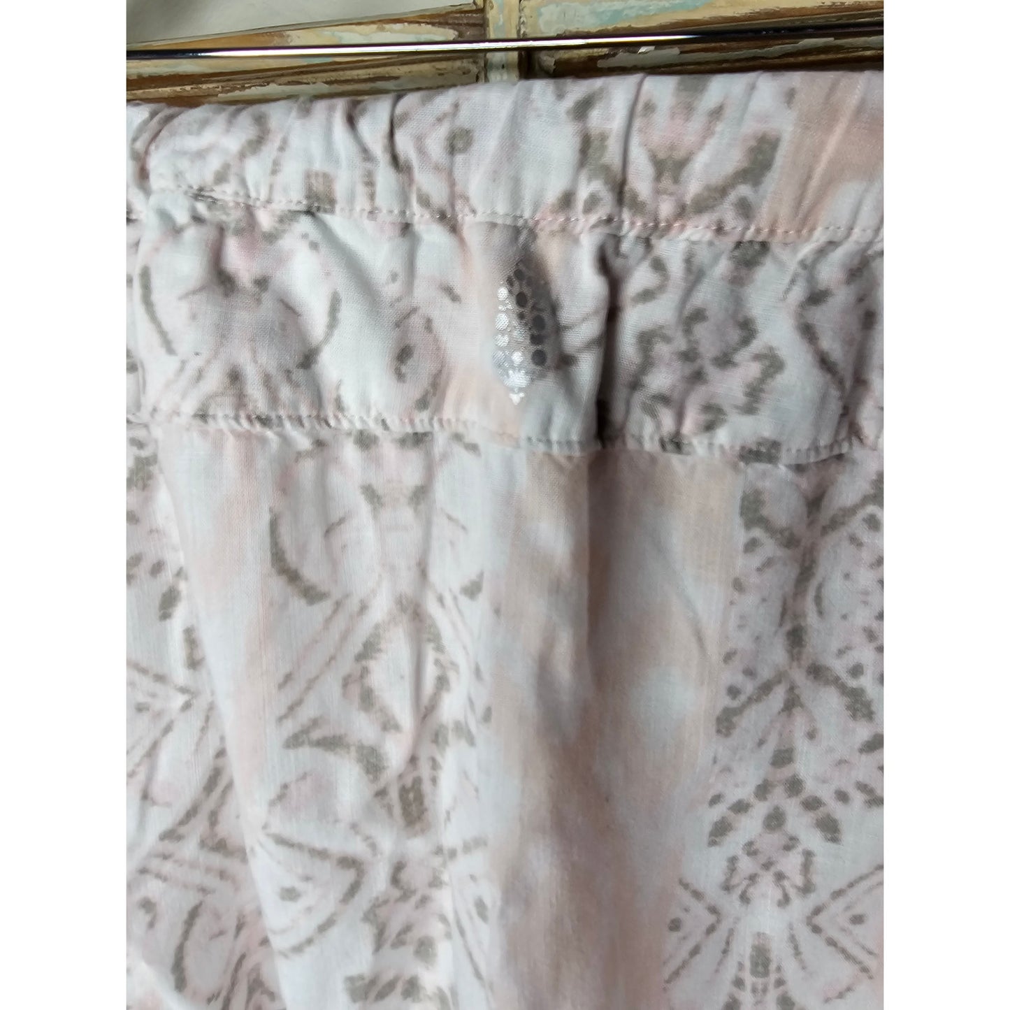 Free People Movement Lightweight Harem Pants Ladies size Small