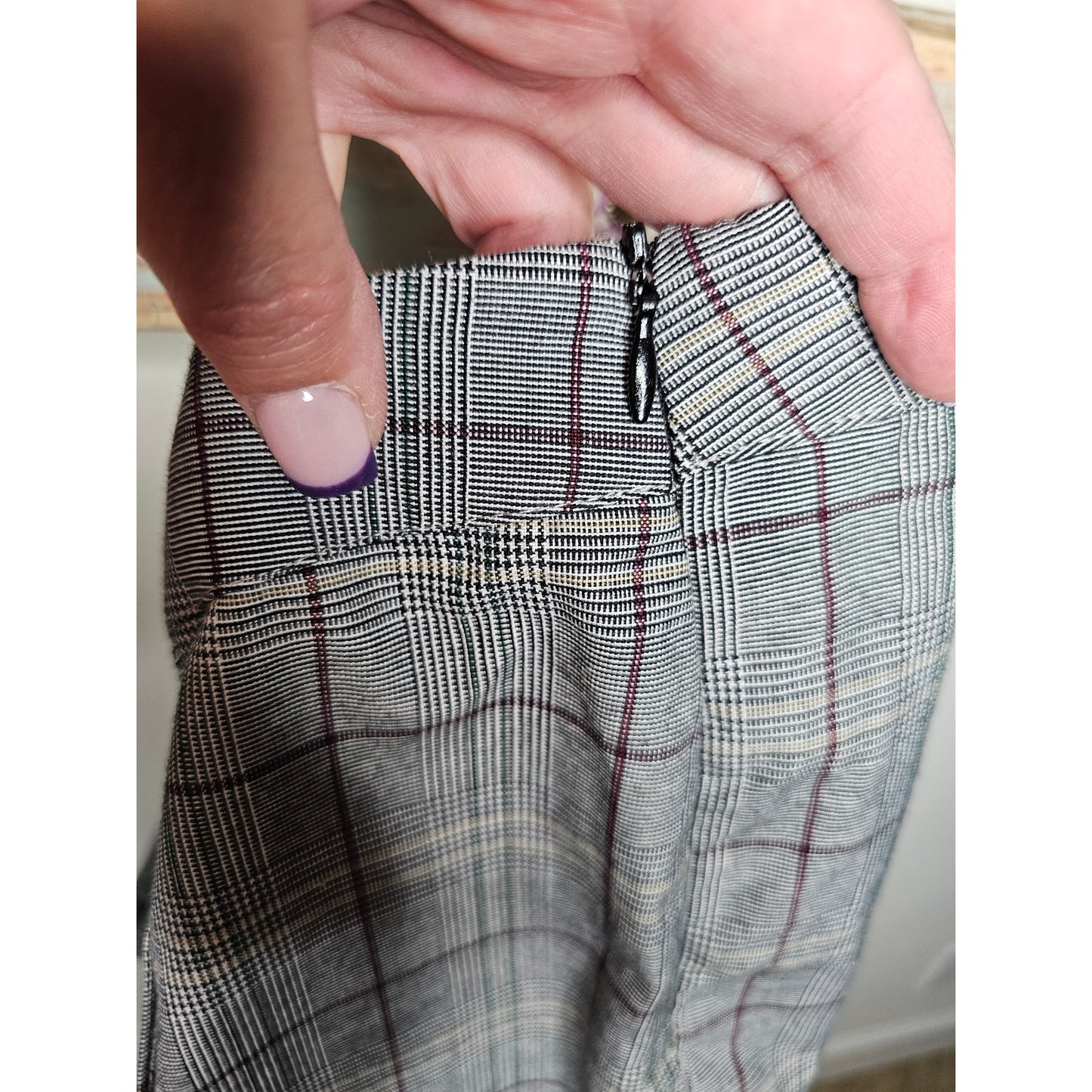 RO & DE Plaid Cropped Ruffled Pants Ladies Size Large