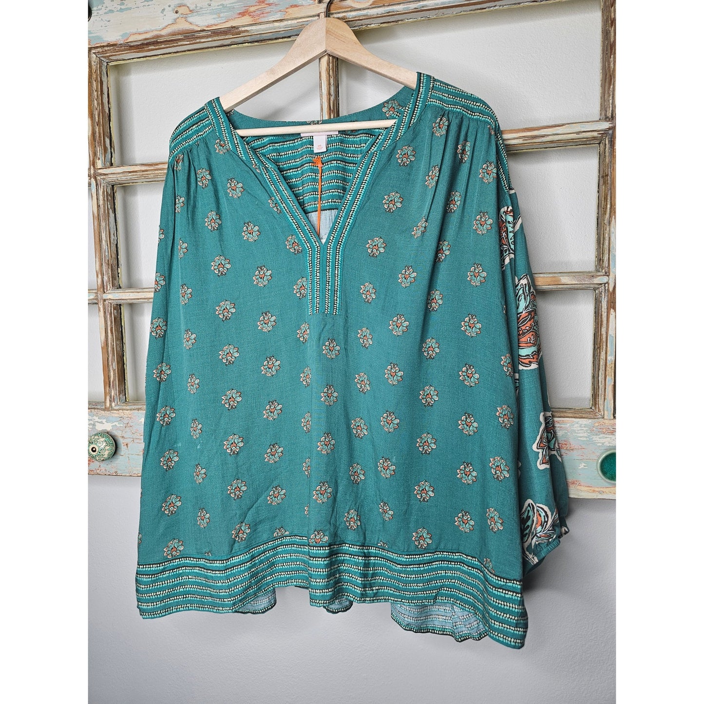 NWT Boho Split Neck 3/4 Sleeve Allover Floral Print Ladies Size XXL