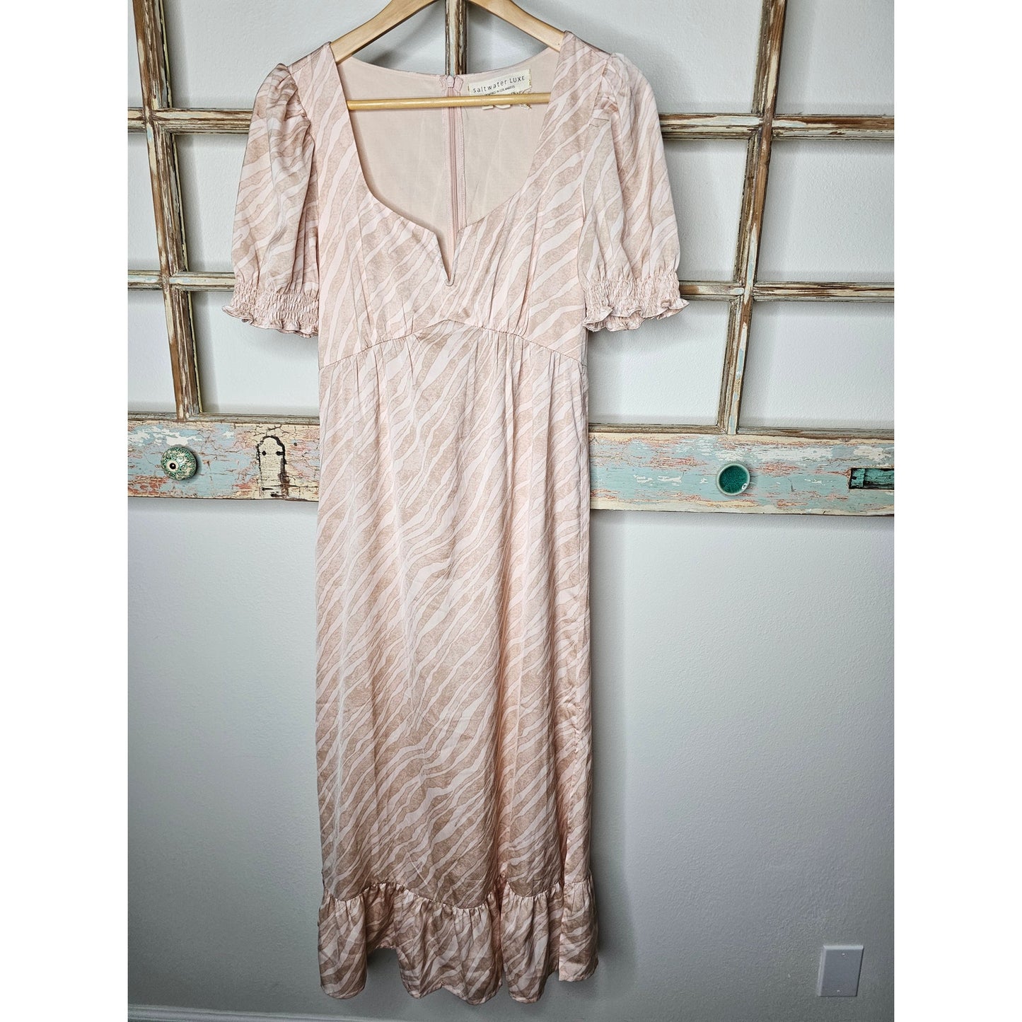 Saltwater Lux Satin Midi Dress Puff Sleeves Ruffled Bottom Size Small
