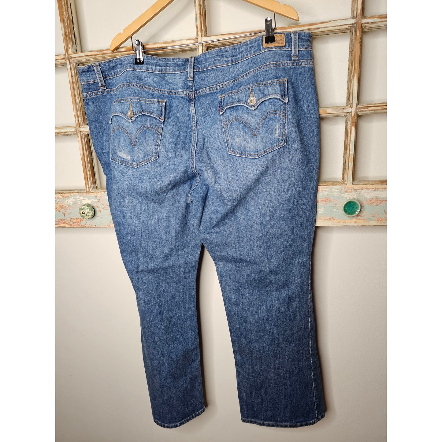 LEVIS Boot Cut 590 Jeans Medium Wash Ladies size 22M