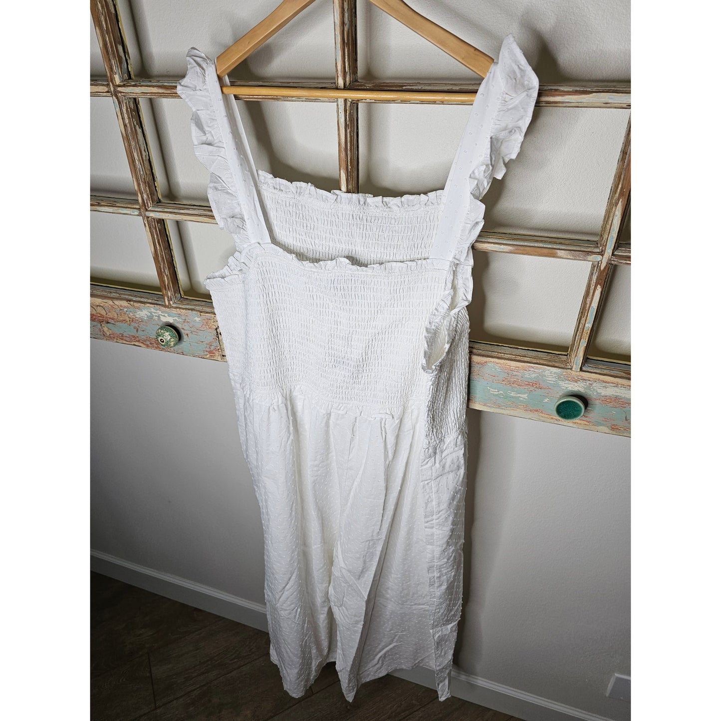 NWT Eloquii Ruffle Shoulder Sleeveless Cropped White Dot Jumpsuit Size 28