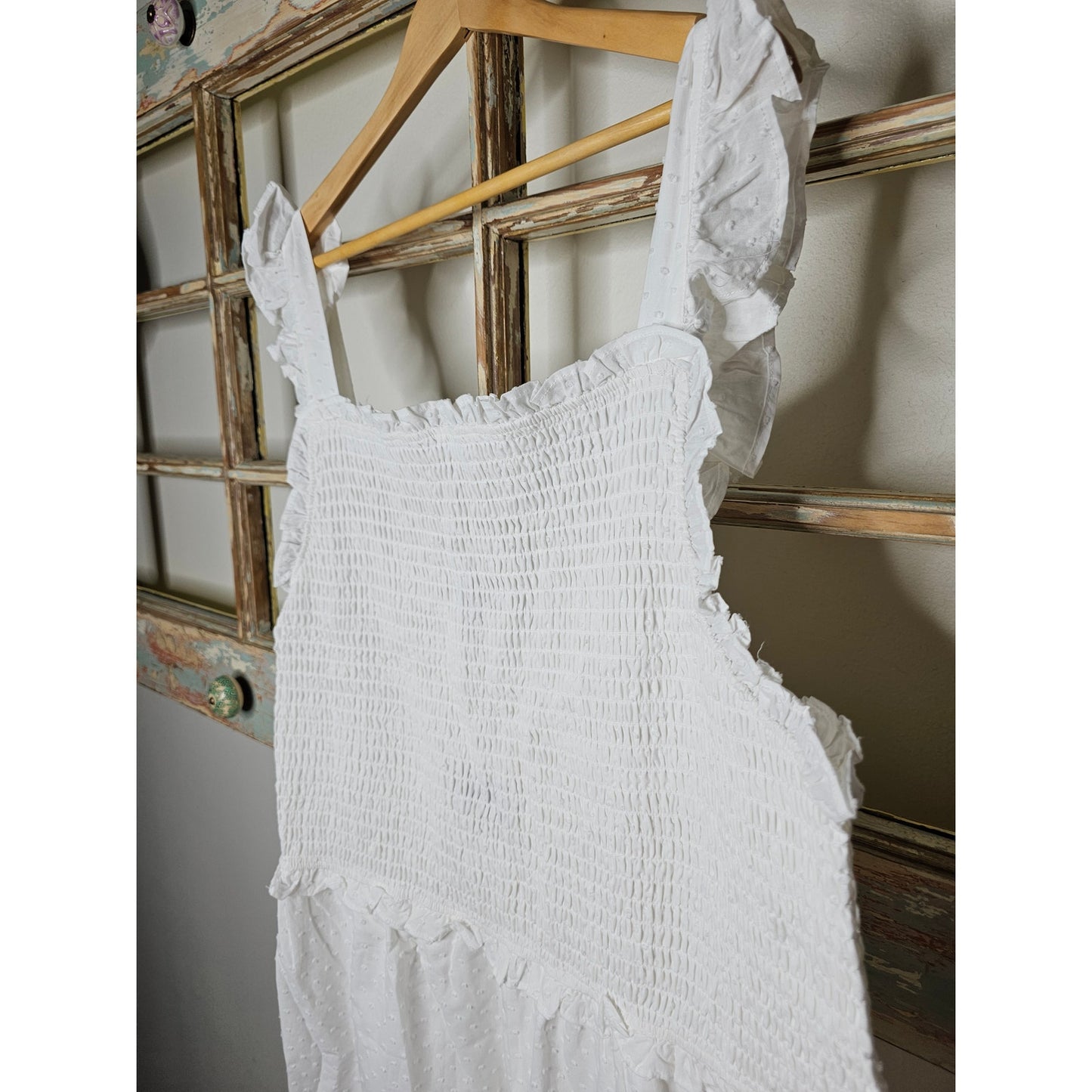 NWT Eloquii Ruffle Shoulder Sleeveless Cropped White Dot Jumpsuit Size 28