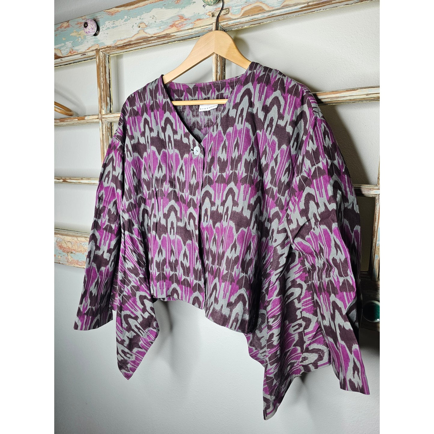 Bryn Walker Linen Ikat Print One Button Over shirt Ladies size Medium