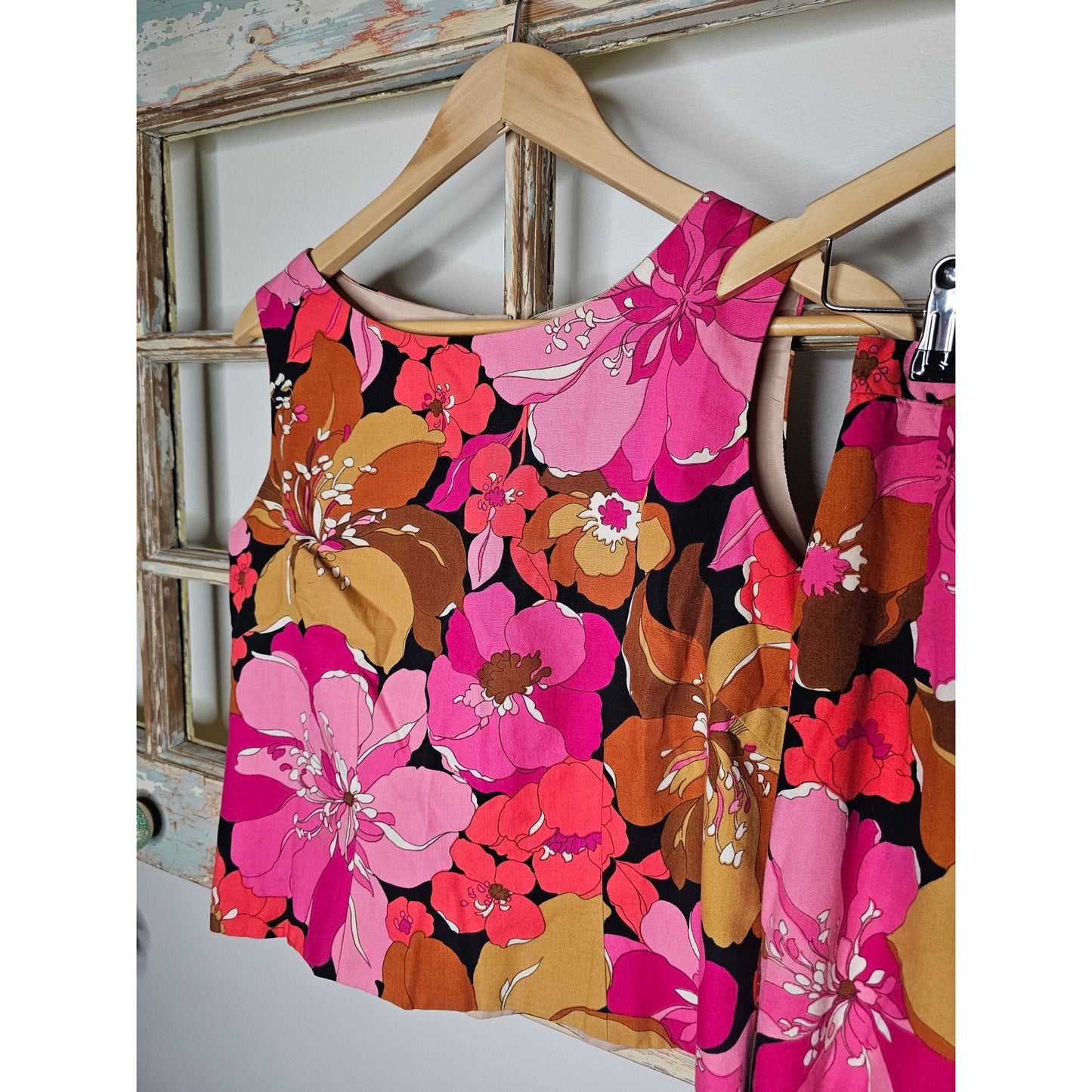 Vintage Hawaiian RenJoy Two-piece Midi skirt with sleeveless Top size Large