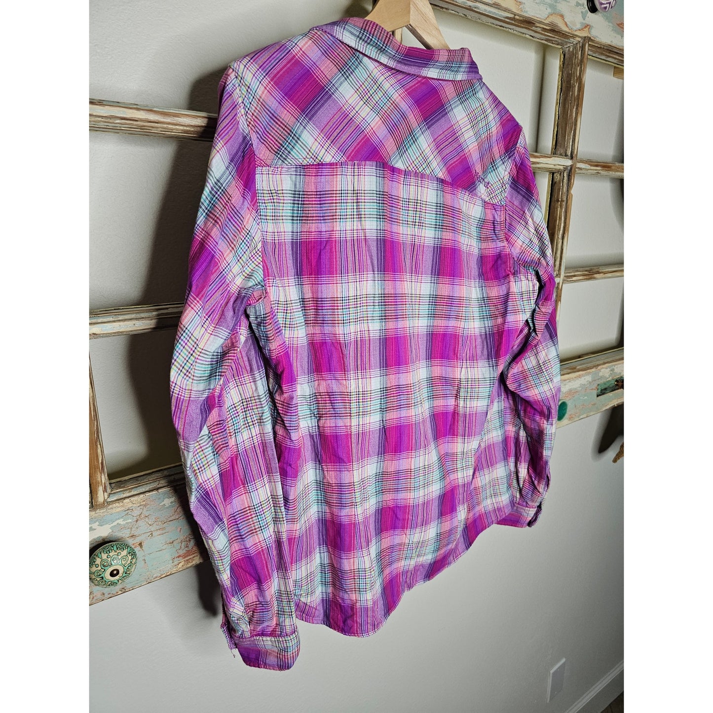 Marmot Magenta Plaid Button Up Long Sleeve Top Ladies size Large