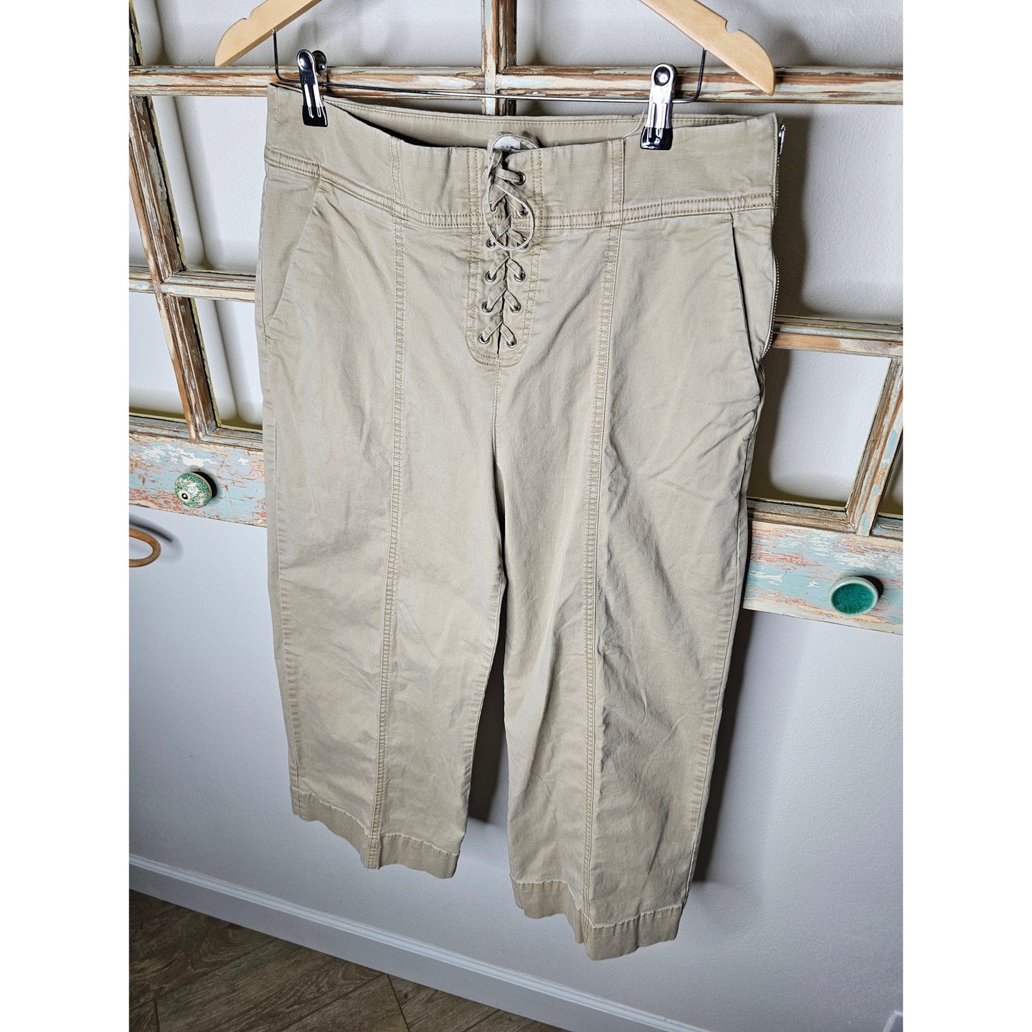 Vintage Gap Khaki Lace Up Pants Ladies size 12