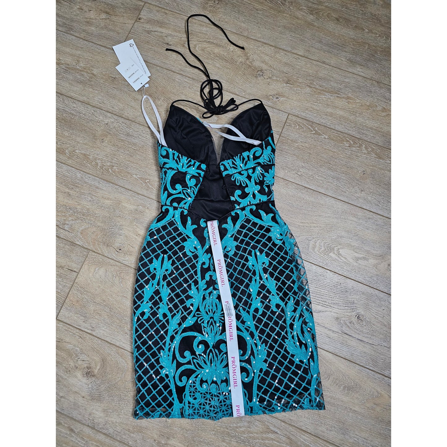 NWT Lace Sequin Basketweave Mini Party Dress Lace Up Back Ladies size 4