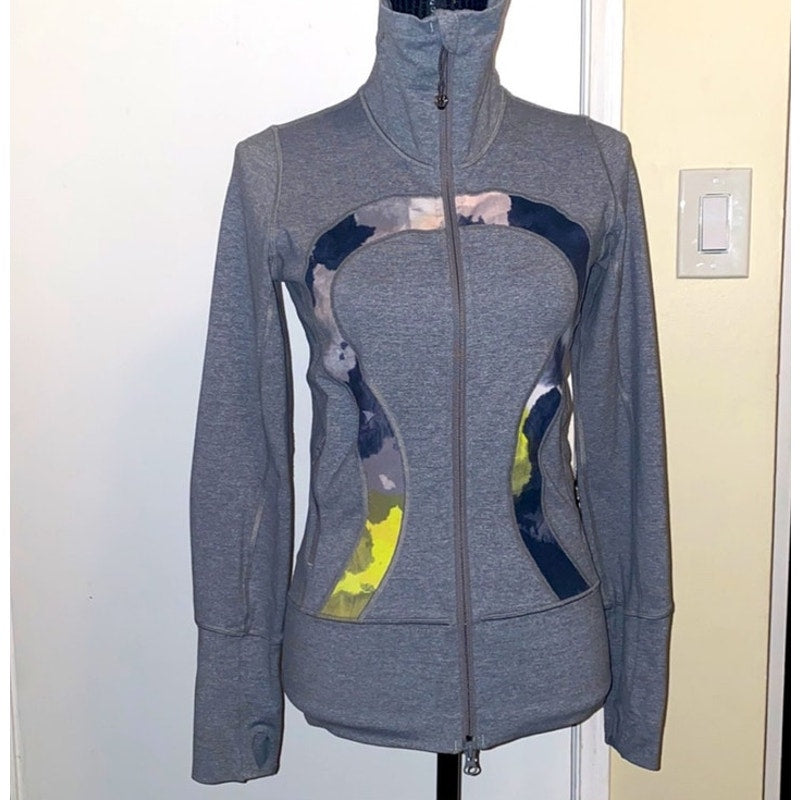 Lululemon in Stride Jacket Gray Graphic Running Full Zip Size 4