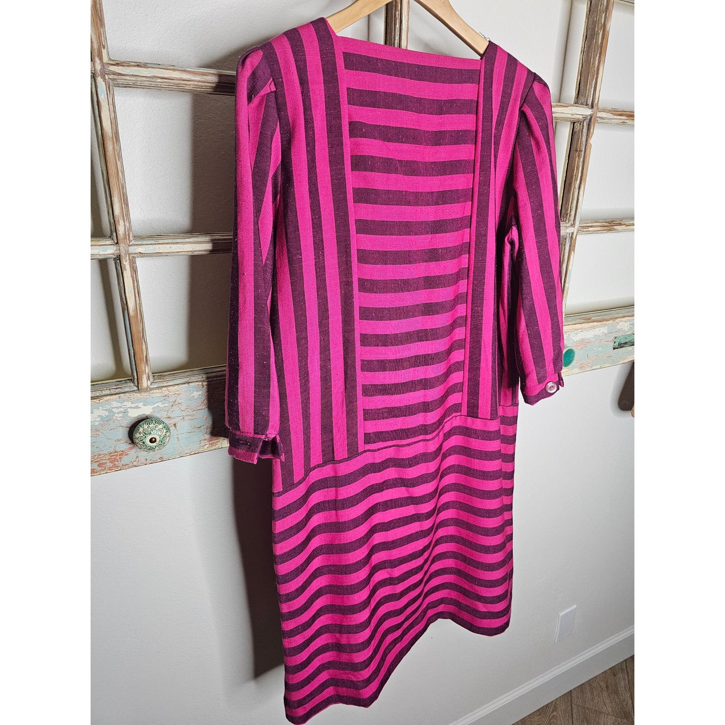 Vintage Pink/Maroon Striped 3/4 Sleeves square neck Ladies size Large