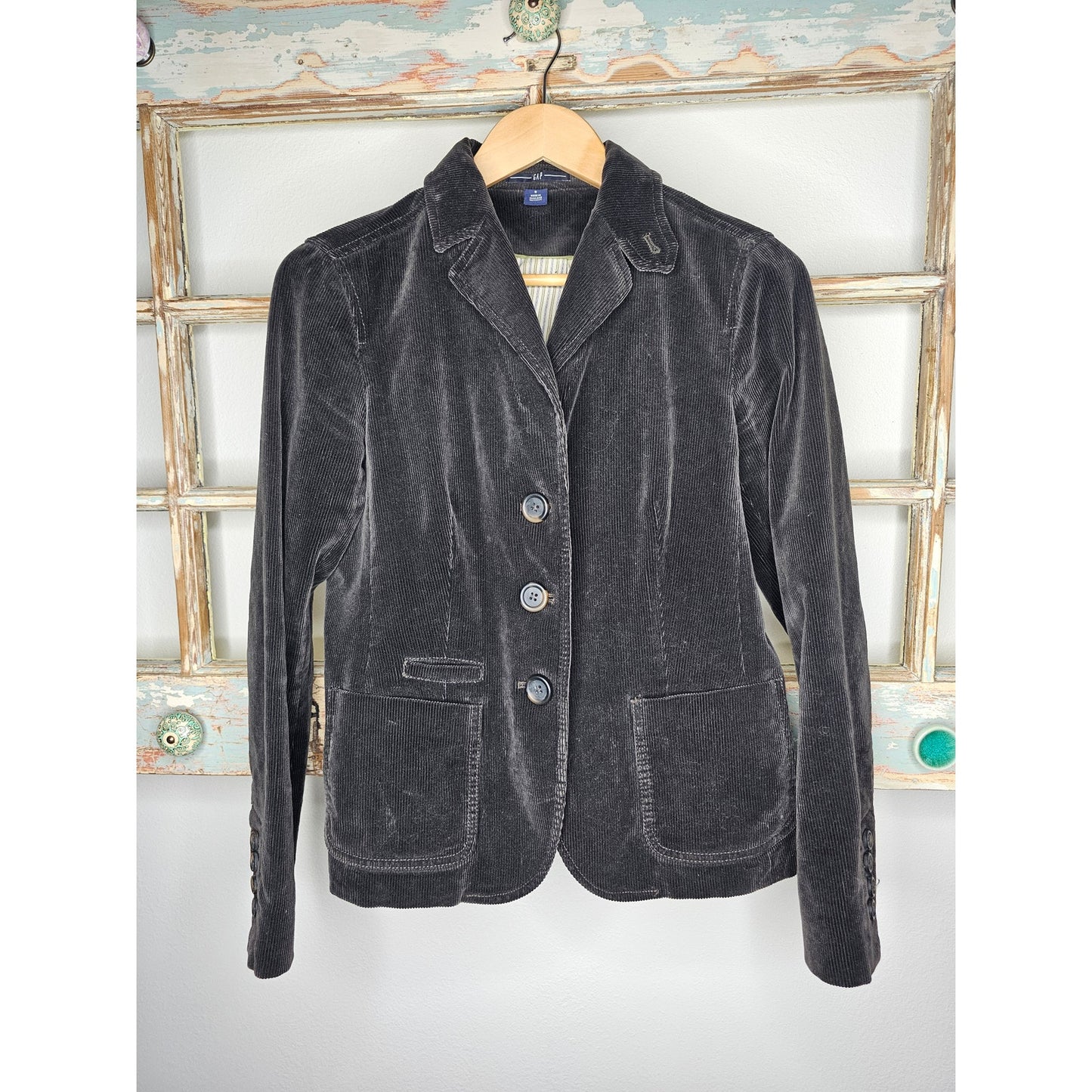 Gap Corduroy Brown Blazer 3 button closure ladies size 6