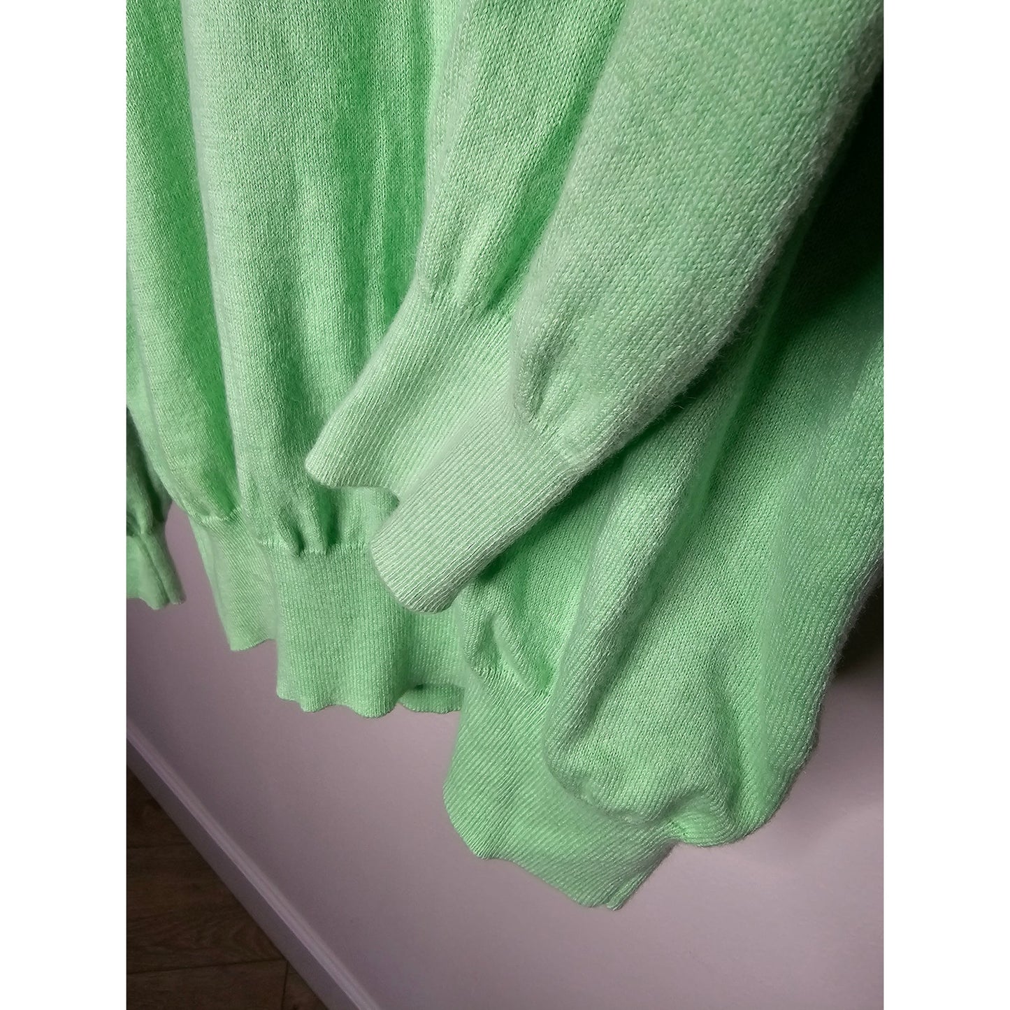 Peter Millar V-neck Green Lightweight Sweater Cotton/Cashmere Men's Size Large