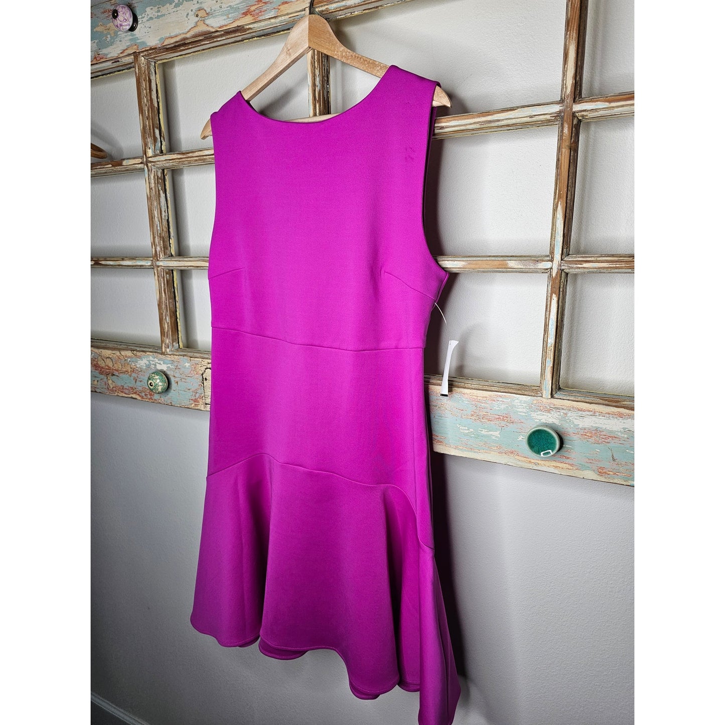 NWT Neiman Marcus Magenta Bateau Neckline Mini Dress Size Large