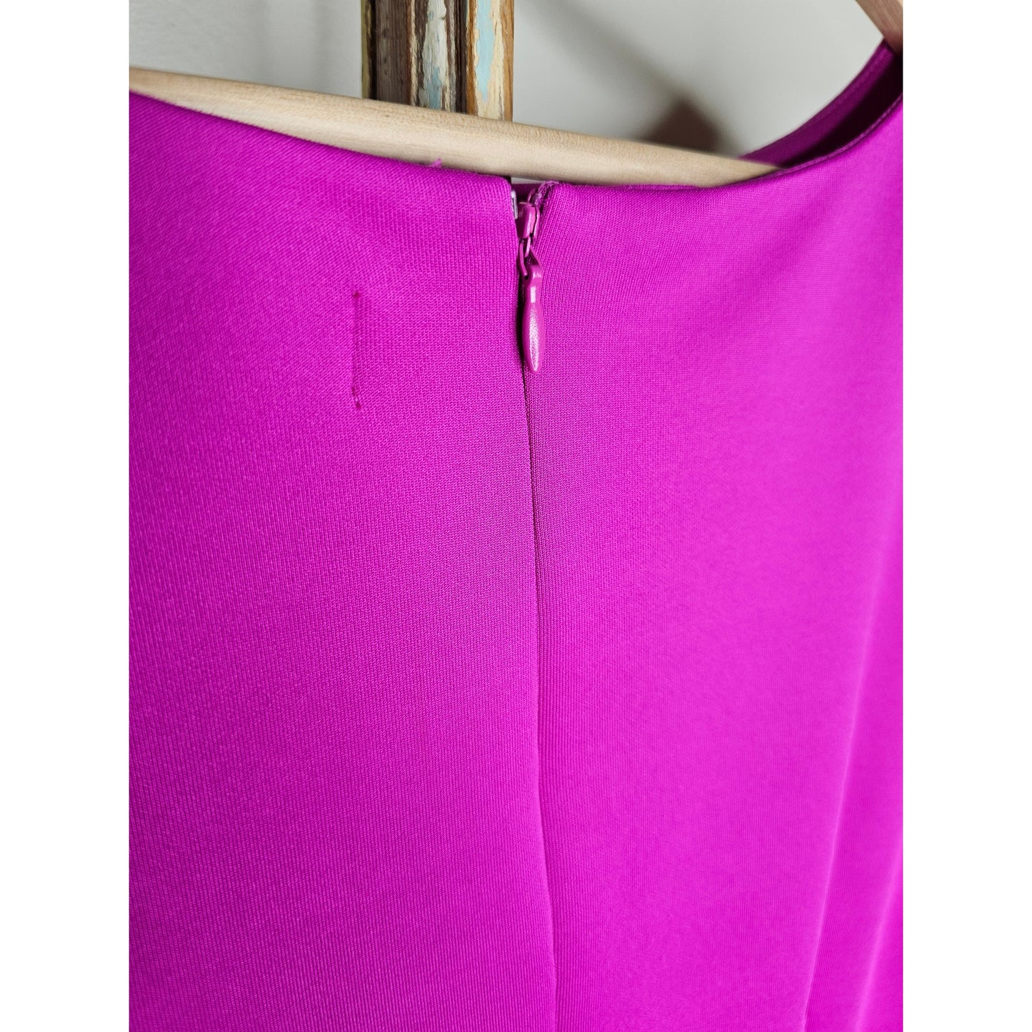 NWT Neiman Marcus Magenta Bateau Neckline Mini Dress Size Large