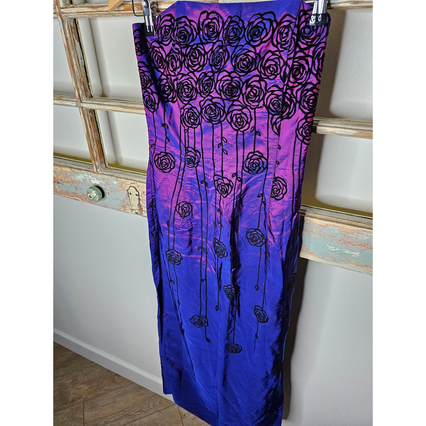 Gunne Sax Vintage Pink/Purple Iridescent Dress W/ Velvet Roses Size 5