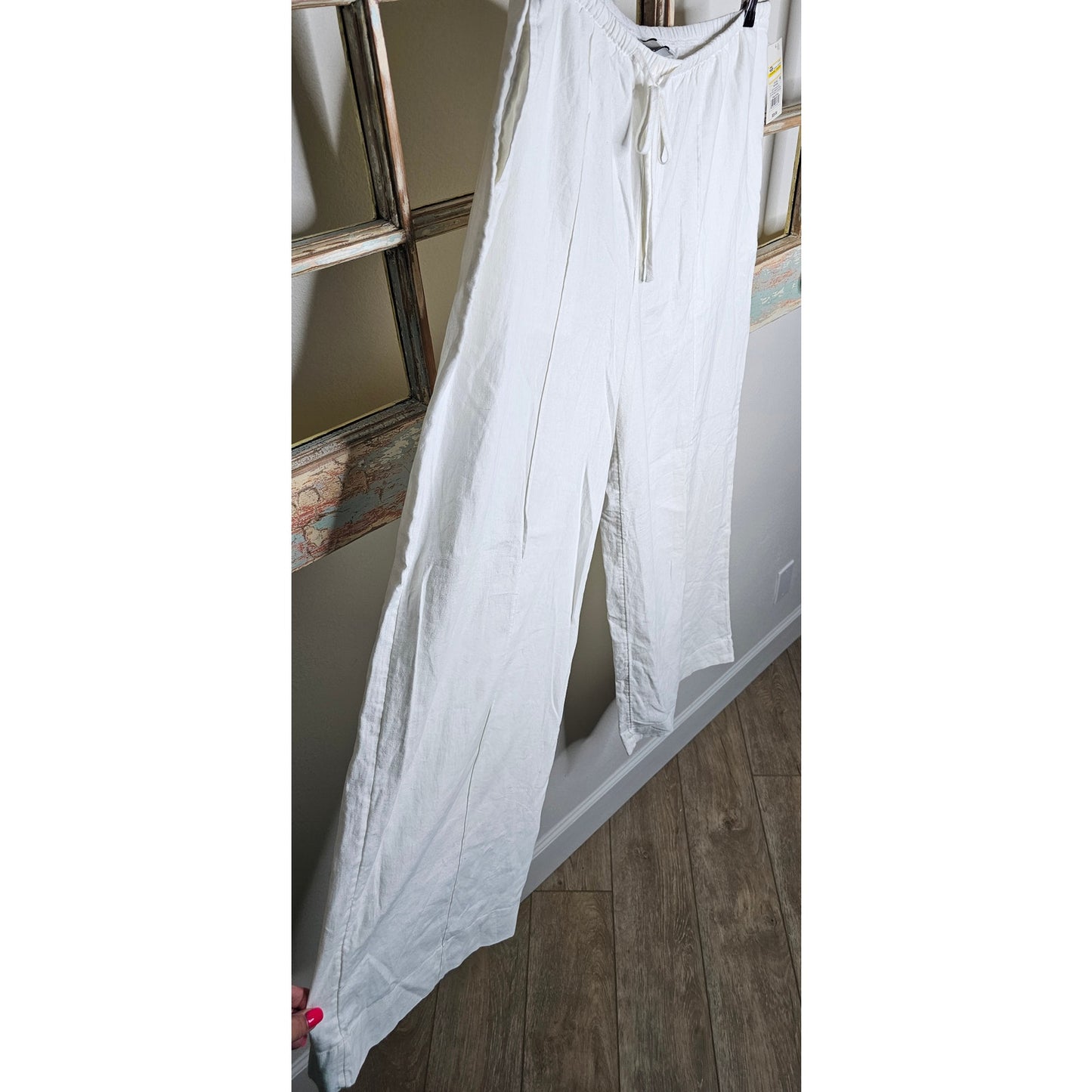 NWT Linen White Pants Wide Leg With Pockets Ladies size Large