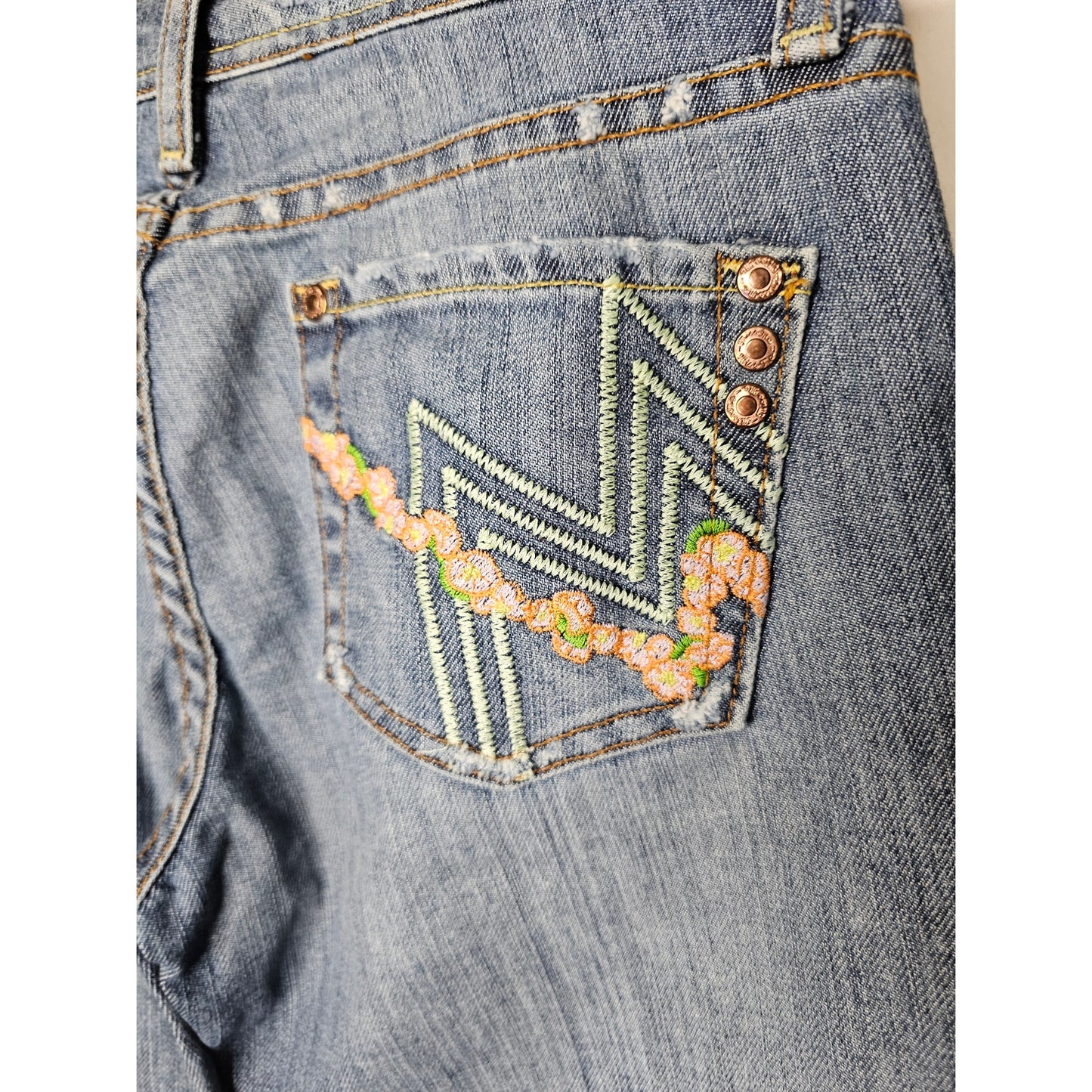 Miss Me Jeans Bootcut Blue/ Orange Floral Embroidery Ladies size 26