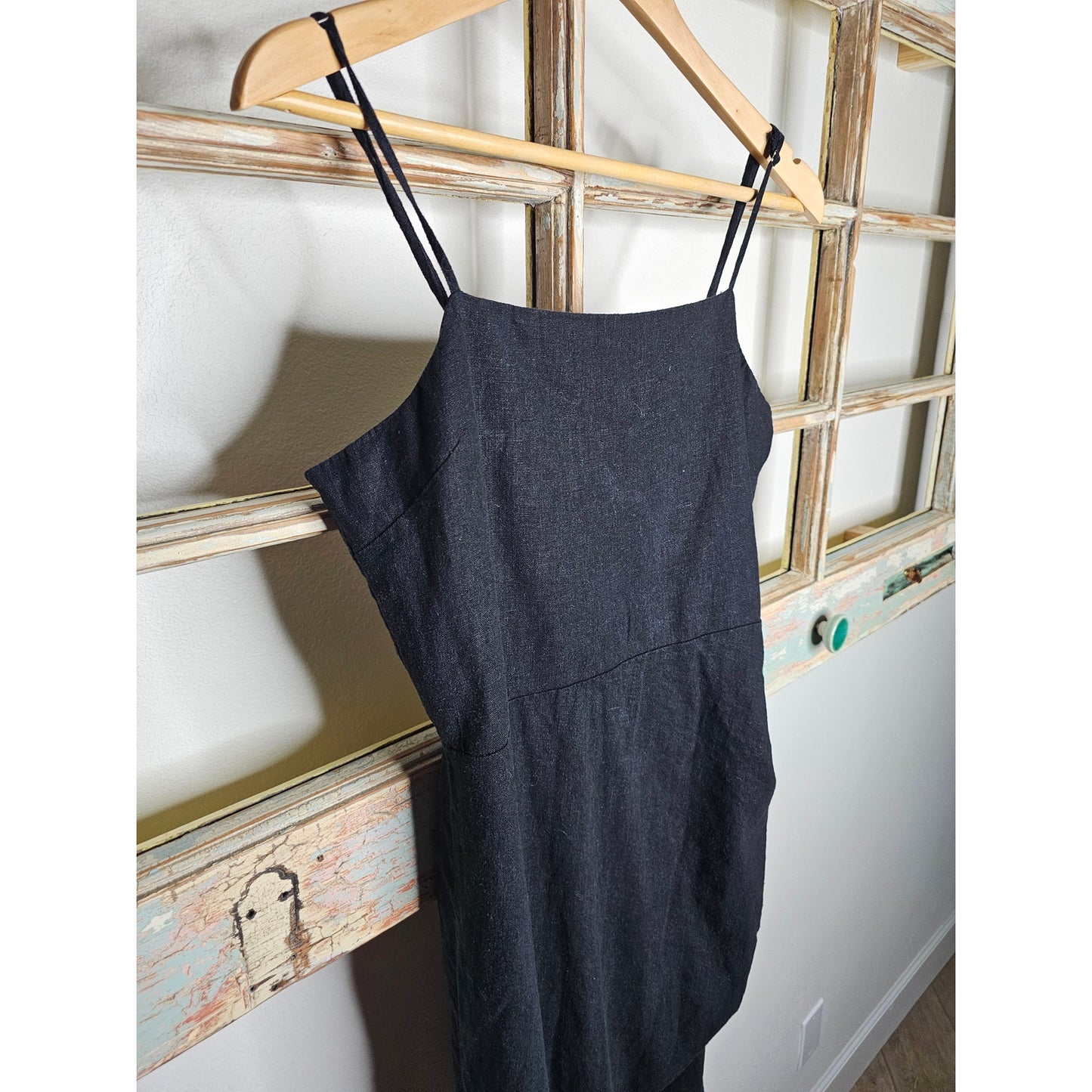 Linen Black Midi Dress with Spaghetti Straps and cinch Ladies size Large
