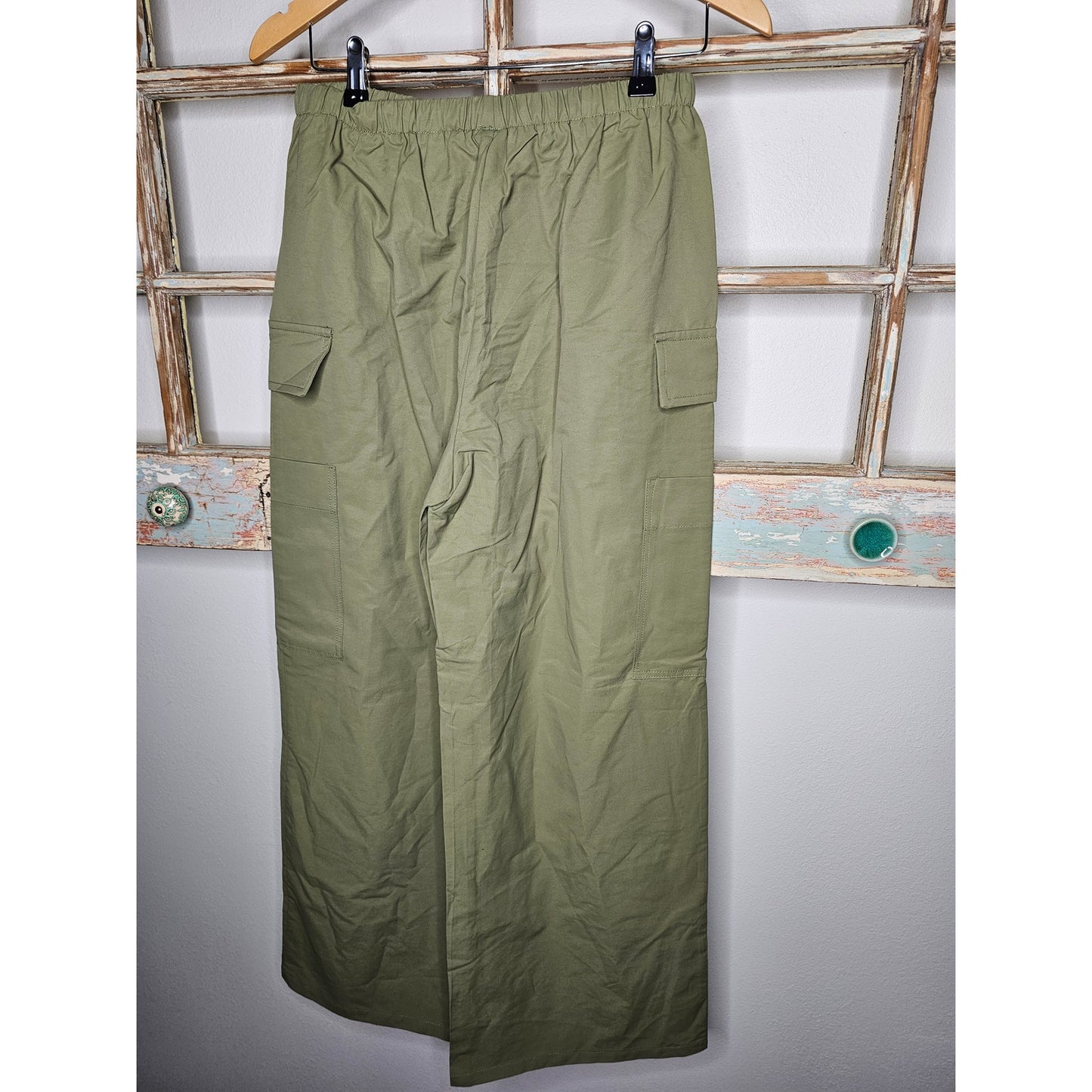 NWT Cider Cargo Pocket Wide Leg Trousers Ladies Size Medium