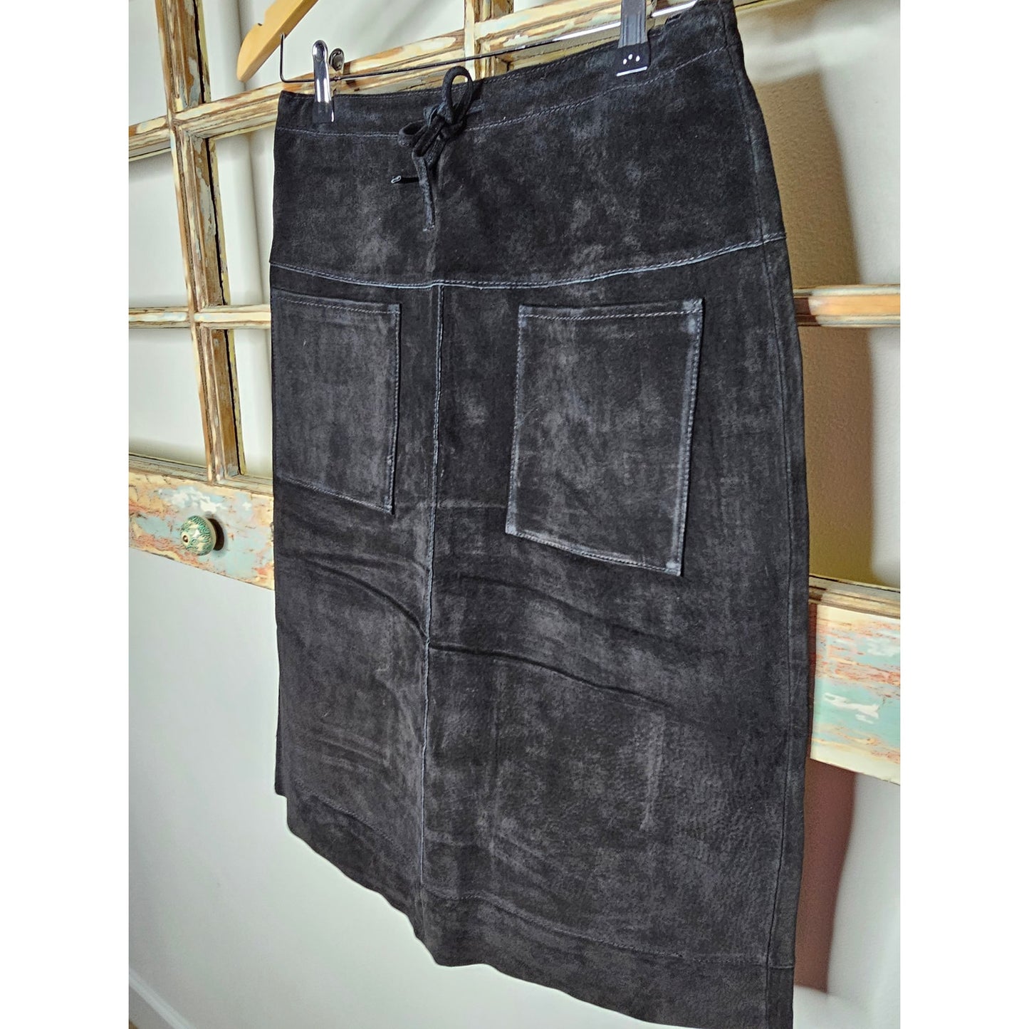 Vintage Bernardo Black Suede Leather Midi Skirt Ladies size Small