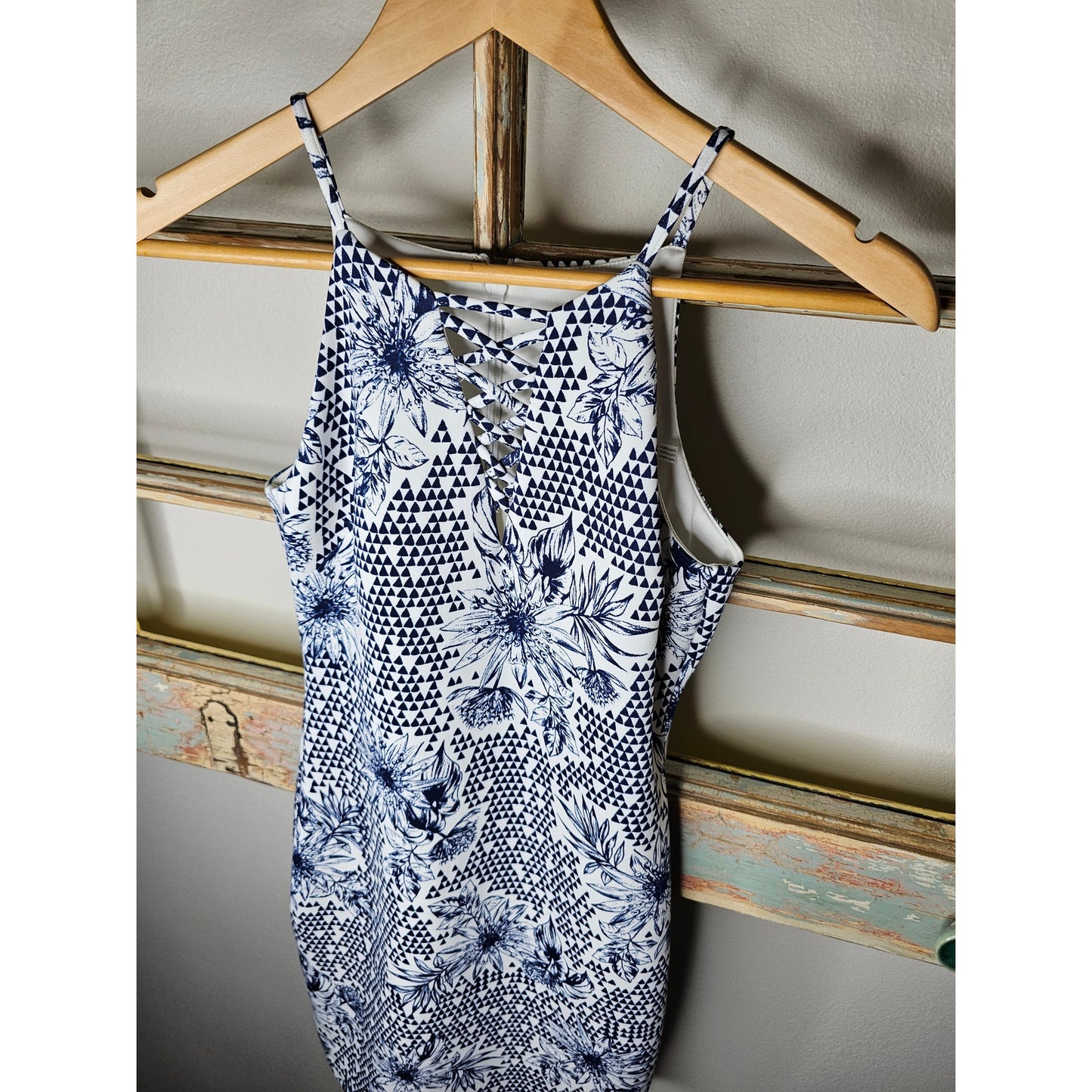 Guess Los Angeles Tropical navy/white Sleeveless Mini Dress size 0