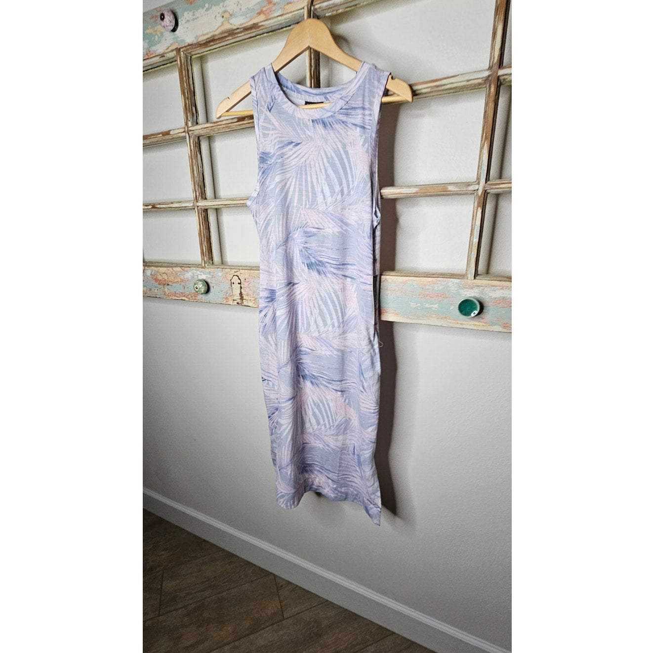 NWT Tahari Summer Palms Sleeveless Dress with Pockets size Small