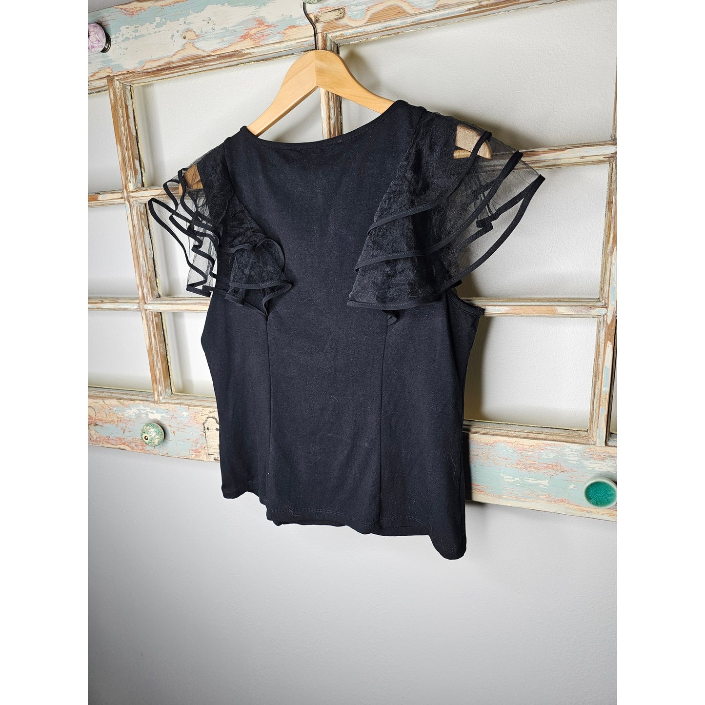 Marc New York Black Sleeveless Top w/ Sheer Ruffled Shoulders Ladies size Medium