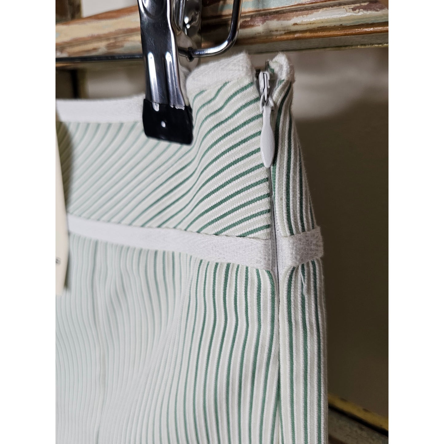 NWT Ann Taylor Loft Green & White Striped Tennis Style Skirt Size 0 Petite