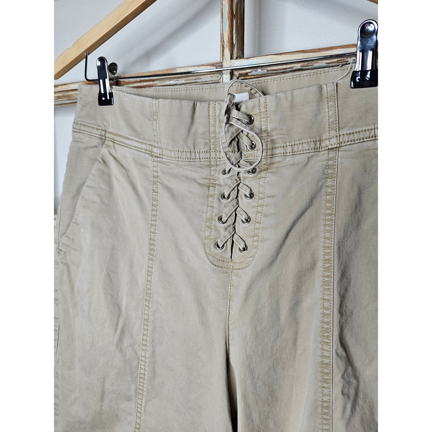 Vintage Gap Khaki Lace Up Pants Ladies size 12