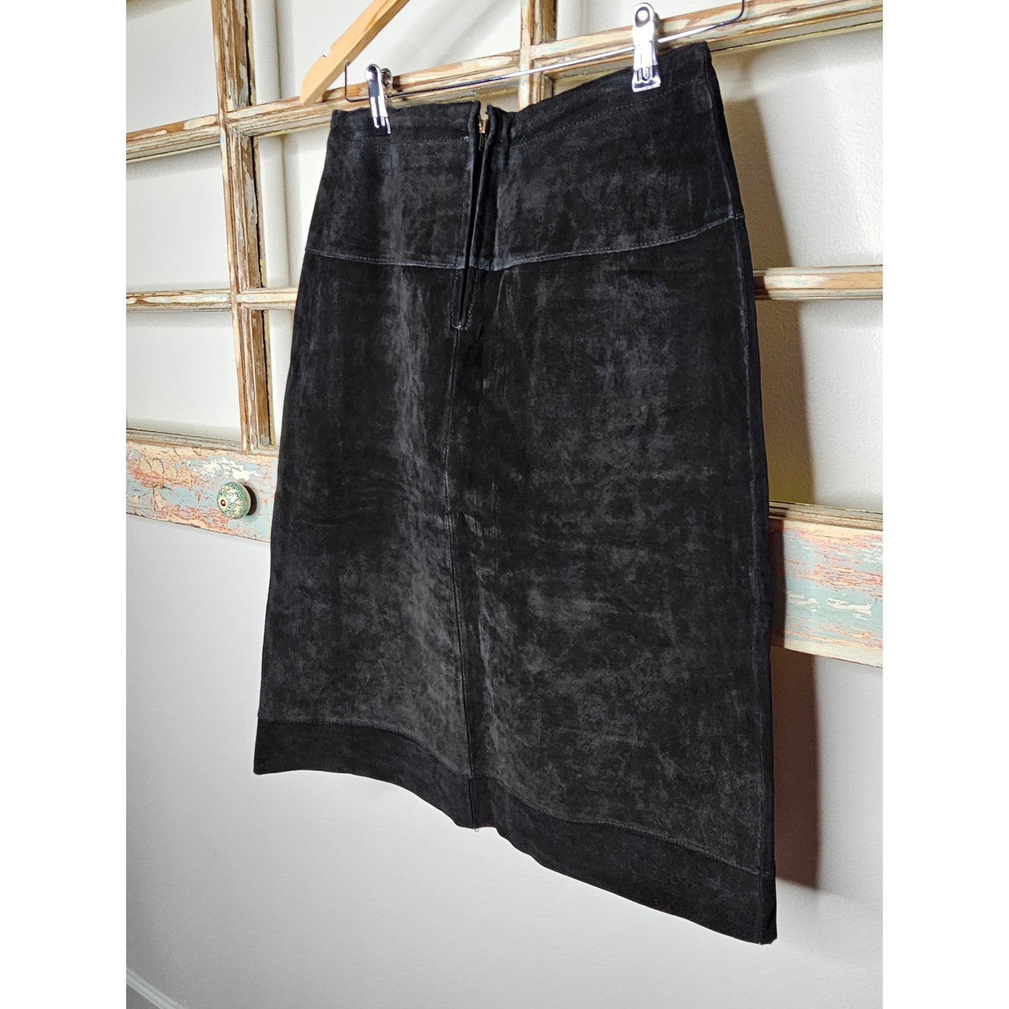 Vintage Bernardo Black Suede Leather Midi Skirt Ladies size Small