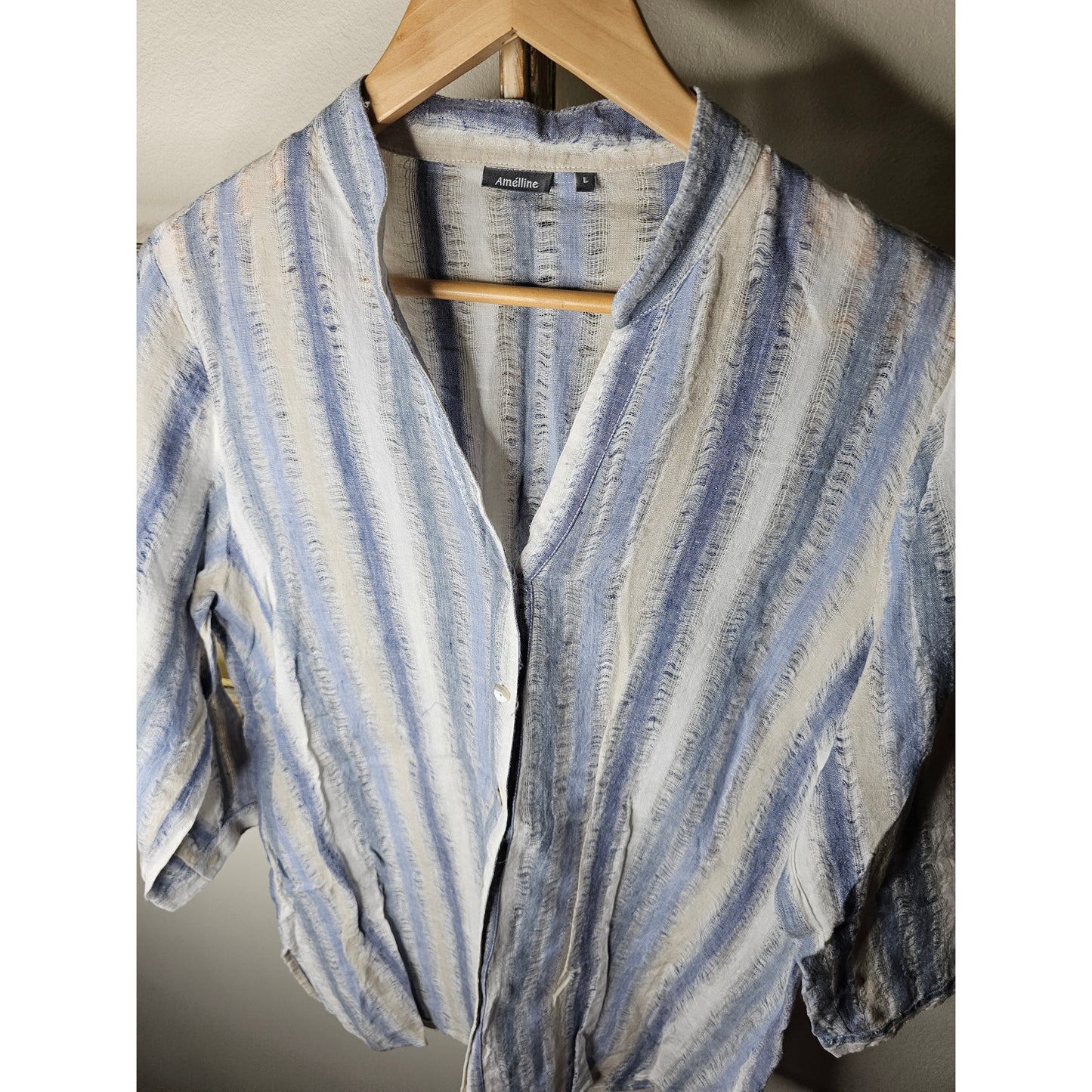Linen Amelline V-neck Striped Button Up with Eyelash Detail Ladies Size Large