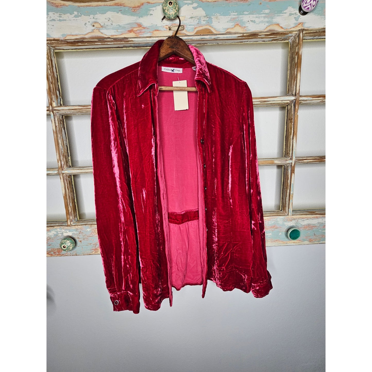 NWT Coldwater Creek Crushed Red Velvet V-neck button up ladies size Medium