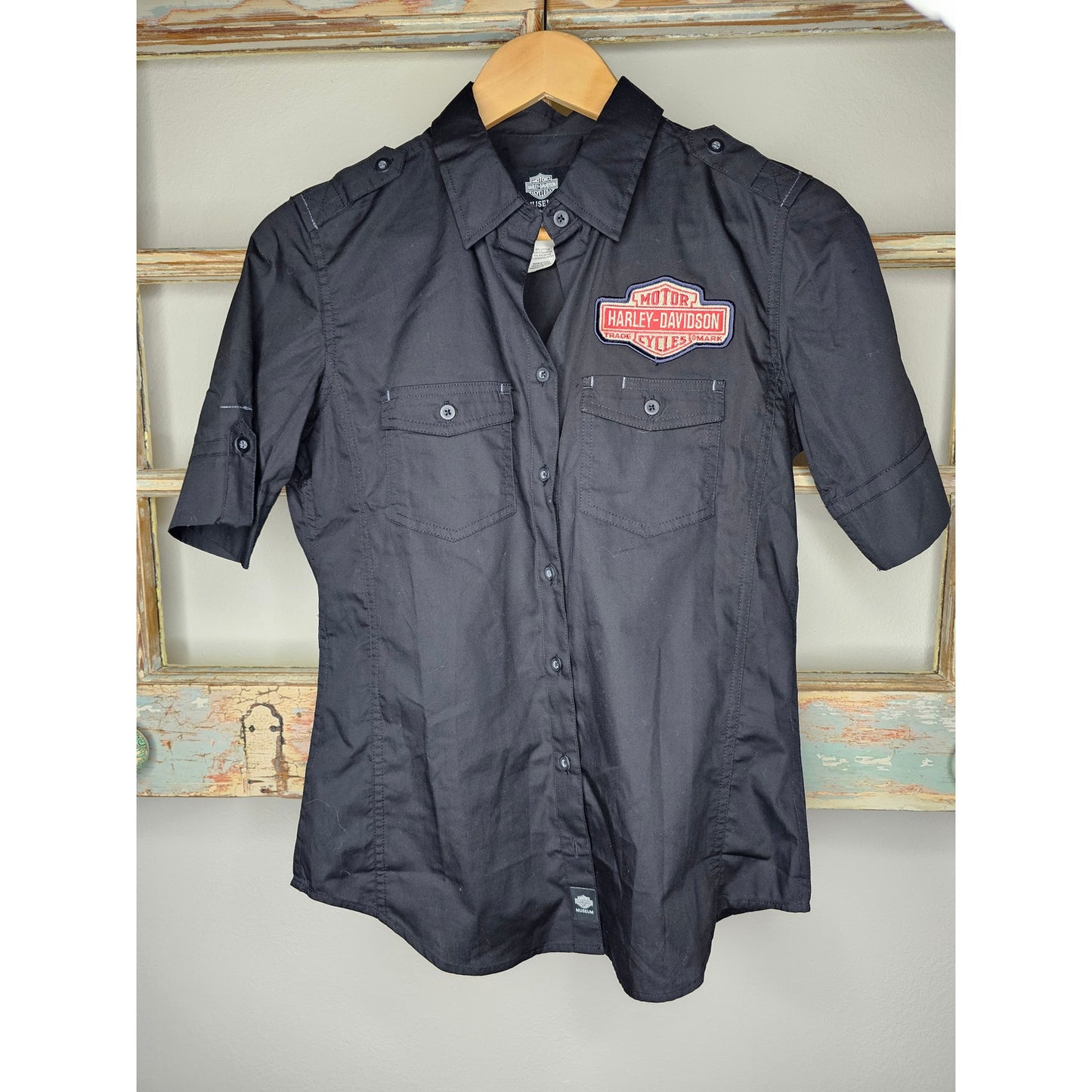 Vintage NWOT Harley-Davidson Button Up Black Shirt ladies Size Small