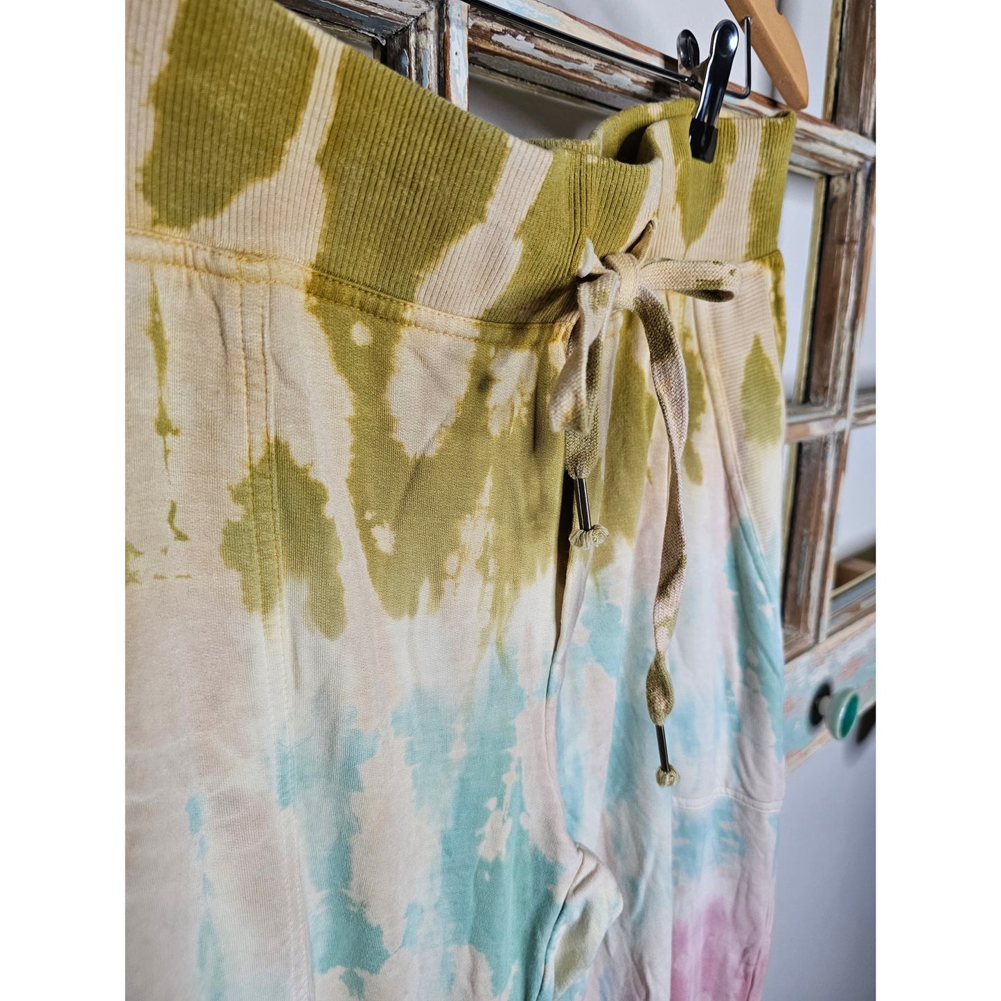 Tie Dye Young Fabulous and Broke Sweatpants Ladies size Large