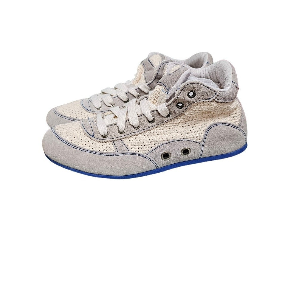 NIB Volatile Boxer style ladies sneakers in off-white size 7.5