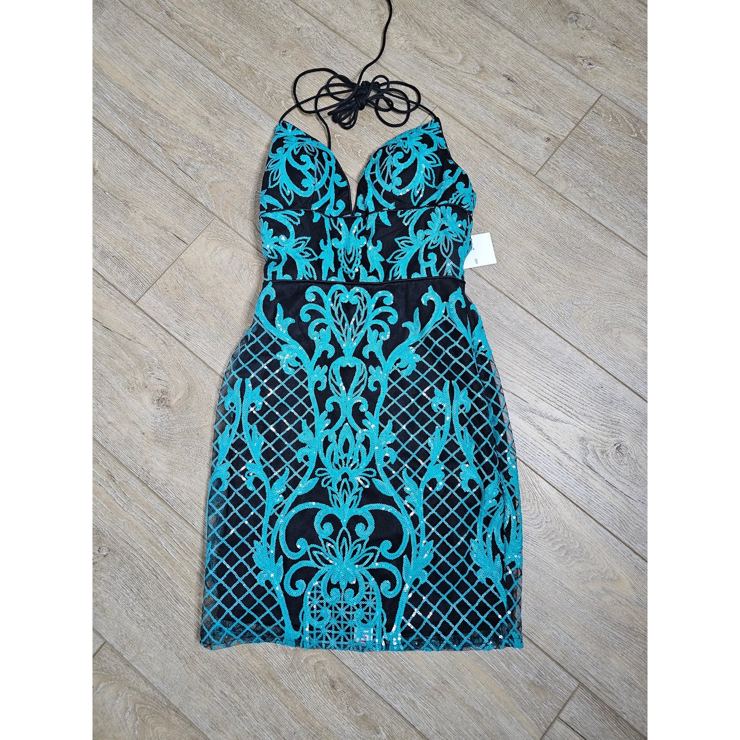 NWT Lace Sequin Basketweave Mini Party Dress Lace Up Back Ladies size 4