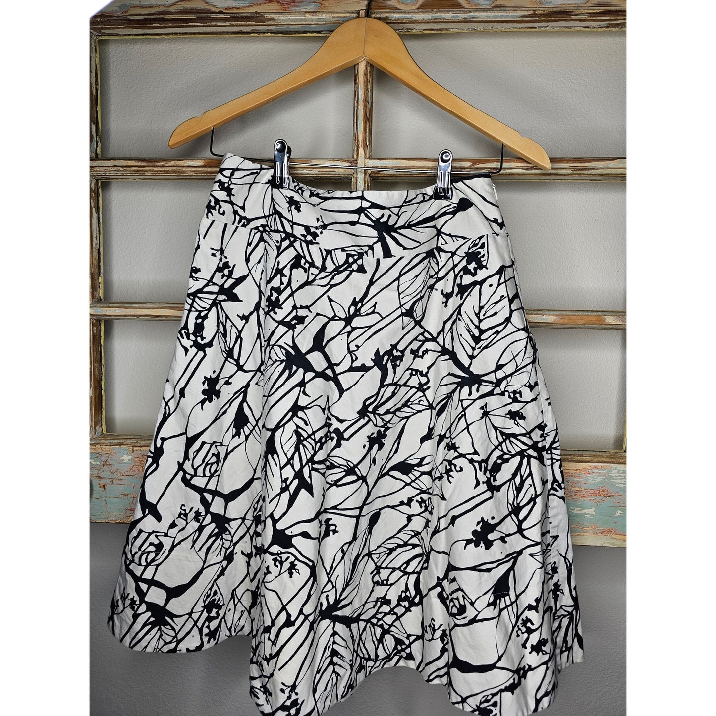 The Limited Leaf Print Skirt A Line black/White size 2